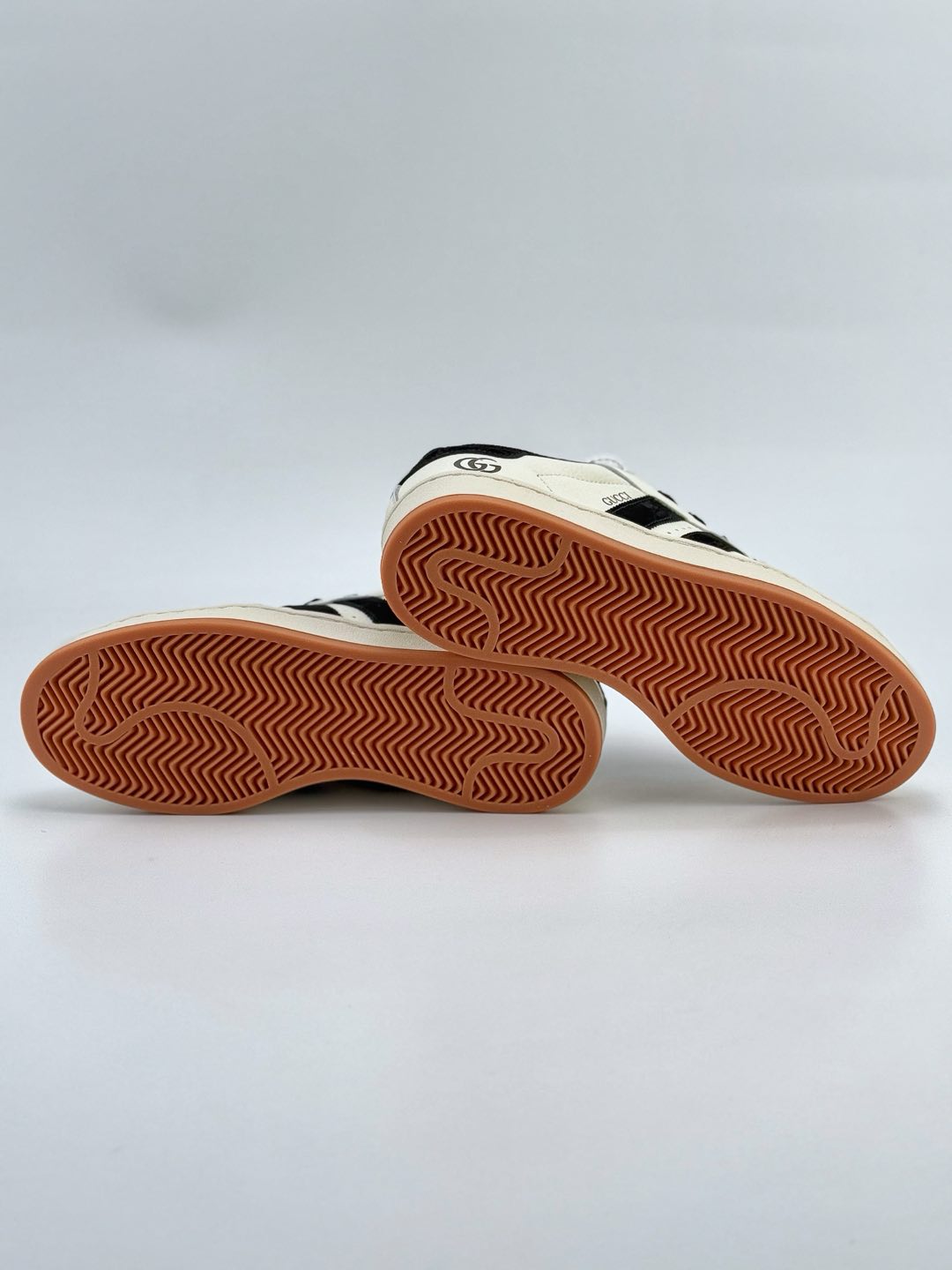 Campus 00s x Gucci 'White/Black - Comprehensive 6