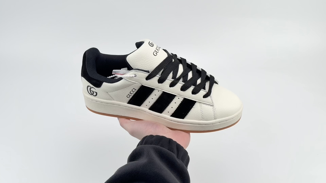Appreciation of High Definition Videos 👏🏿AD Campus 00s x GUCCI White B - Shoe
