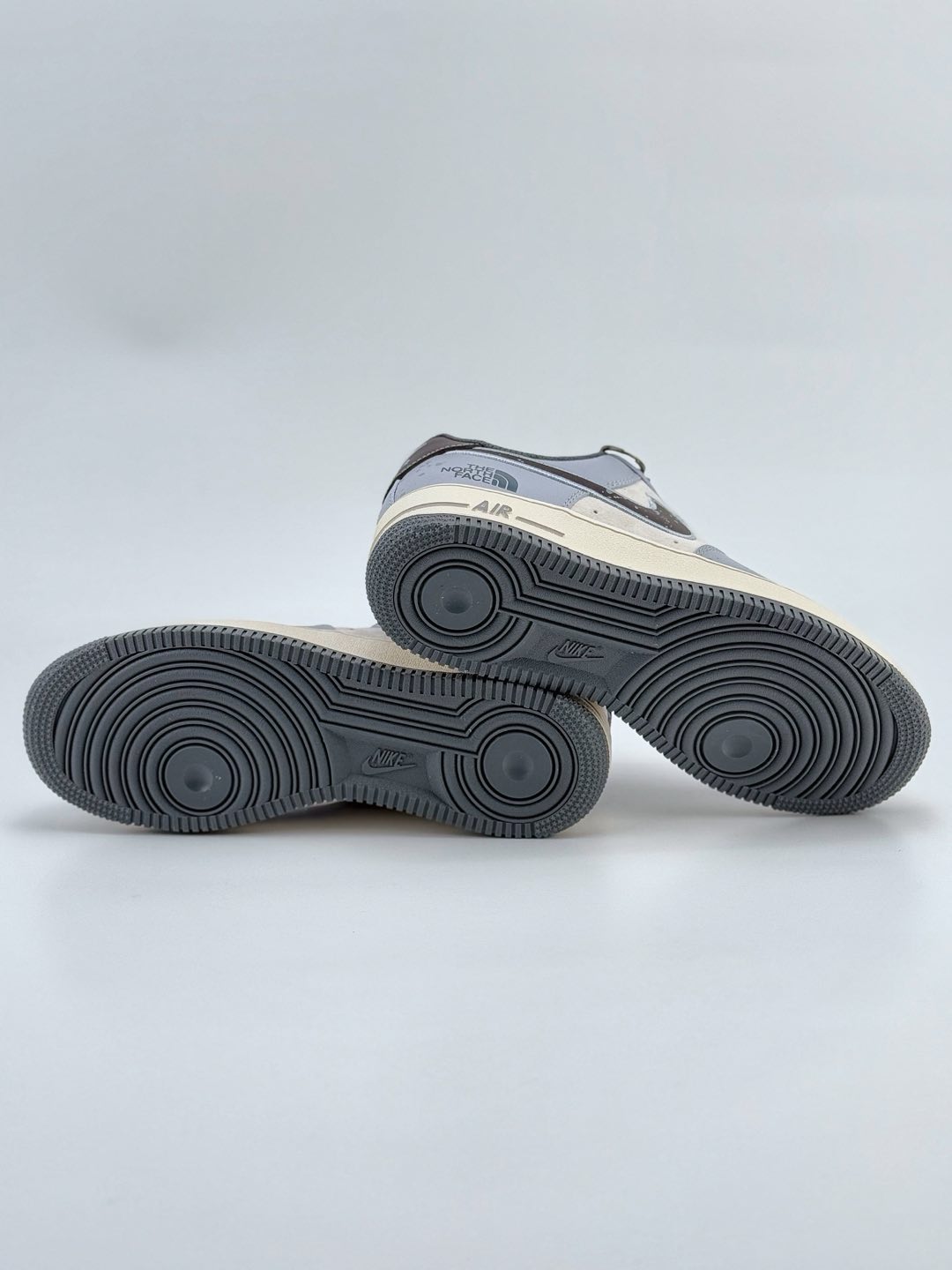 Nike Air Force 1 Low 07 x The North Face 灰蓝小钩满天星  DM6688-006