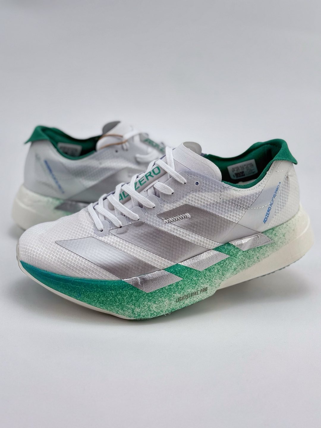 let this adidas running shoe accompany you on a smooth runCombining - Shoe