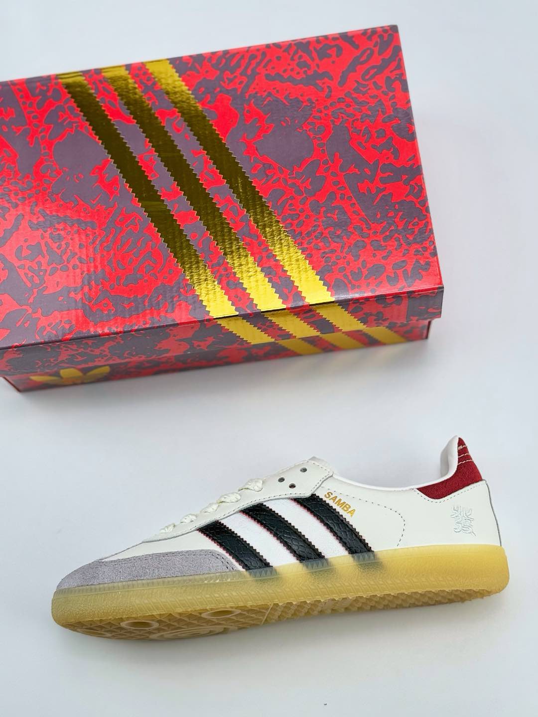 adidas originals Samba OG 蛇年限定 白黑红   JQ5976