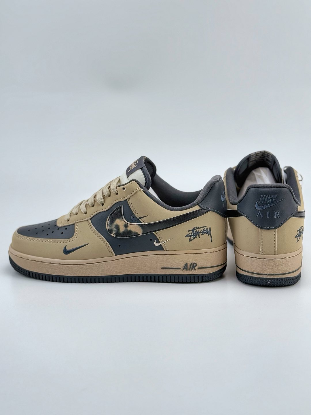Nike Air Force 1 Low 07 x Stussy 棕灰小钩 KK1988-033