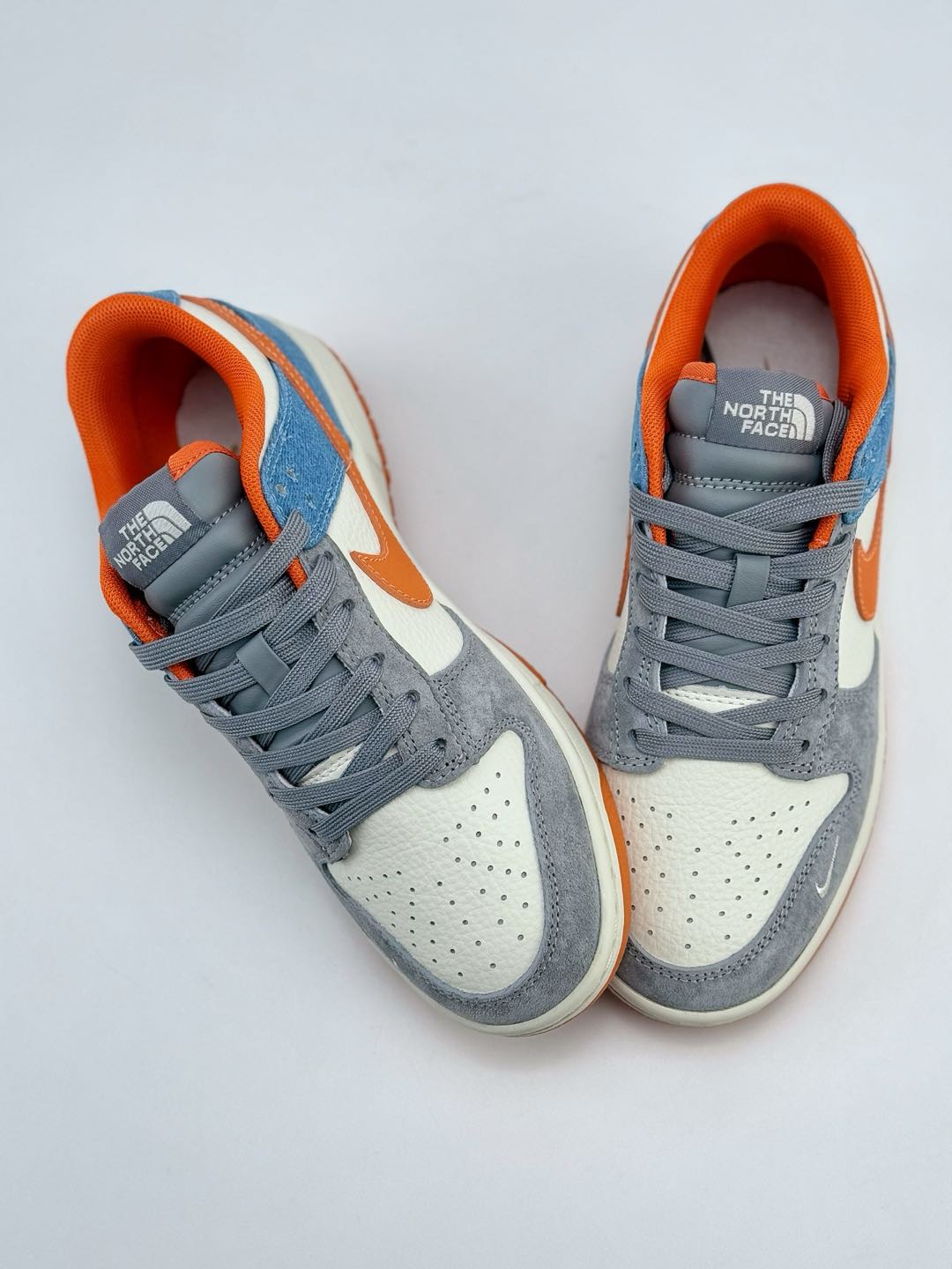 Nike SB Dunk Low x The North Face 白灰蓝小钩满天星  CY5979-104