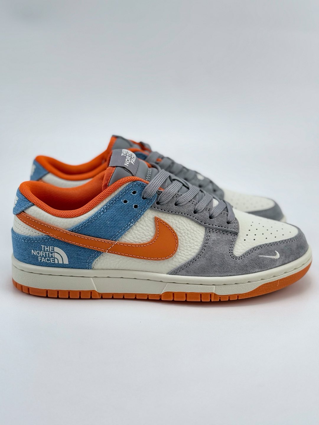 Nike SB Dunk Low x The North Face 白灰蓝小钩满天星  CY5979-104