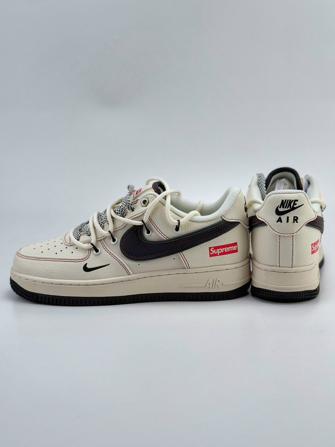 Nike Air Force 1 Low 07 x Supreme 白黑小钩绑带满天星  SJ1198-104