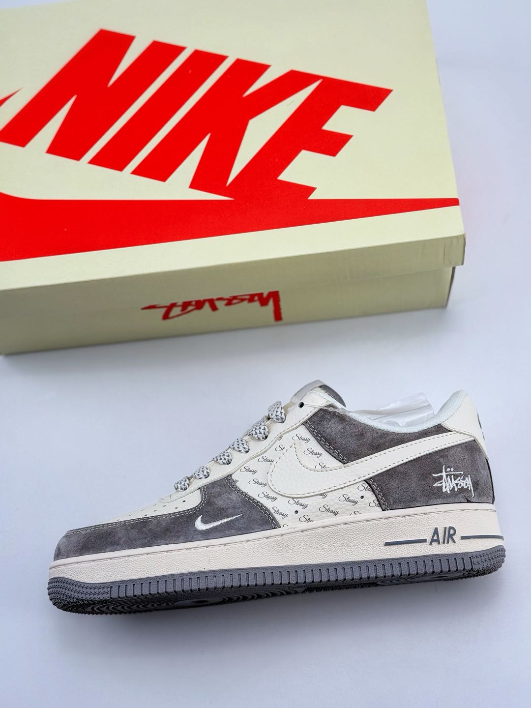 Nike Air Force 1 Low 07 x Stussy 白灰小钩满天星 XZ6188-672