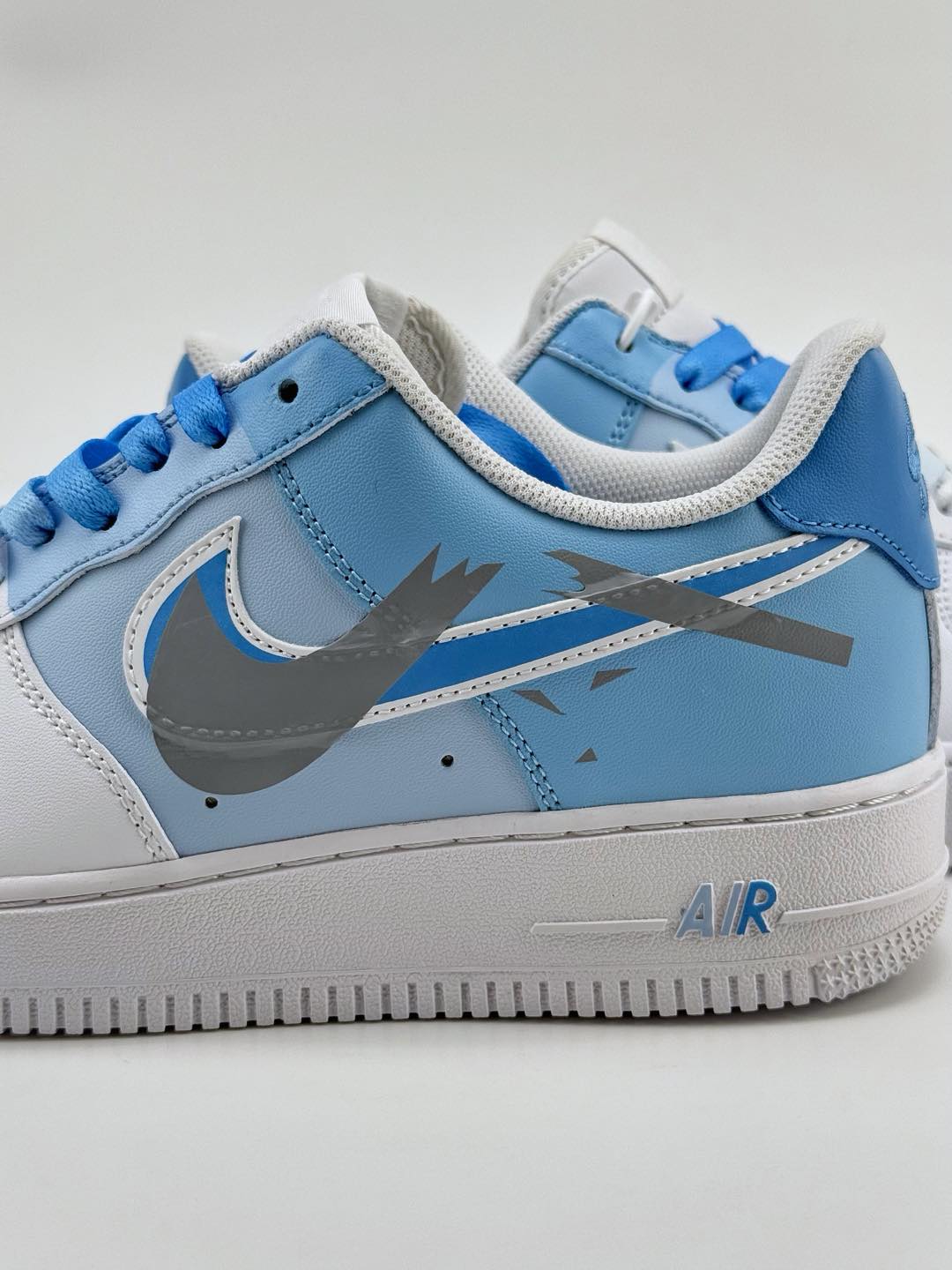 Nike Air Force 1 Low 07 白蓝断裂三钩  CW2288-952