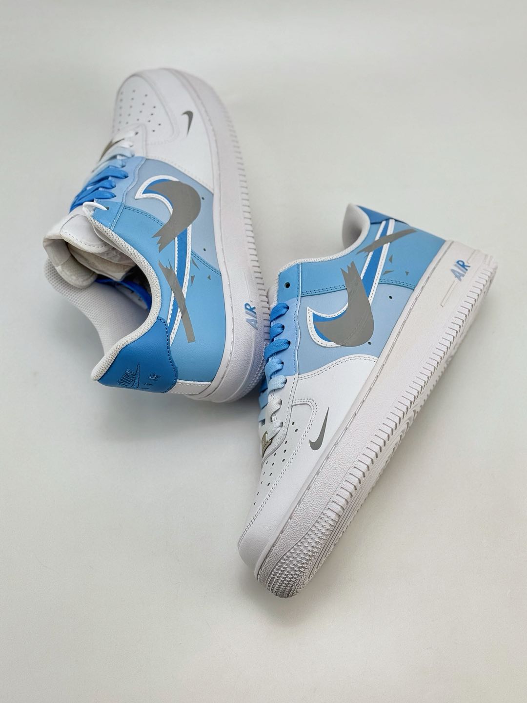 Nike Air Force 1 Low 07 白蓝断裂三钩  CW2288-952