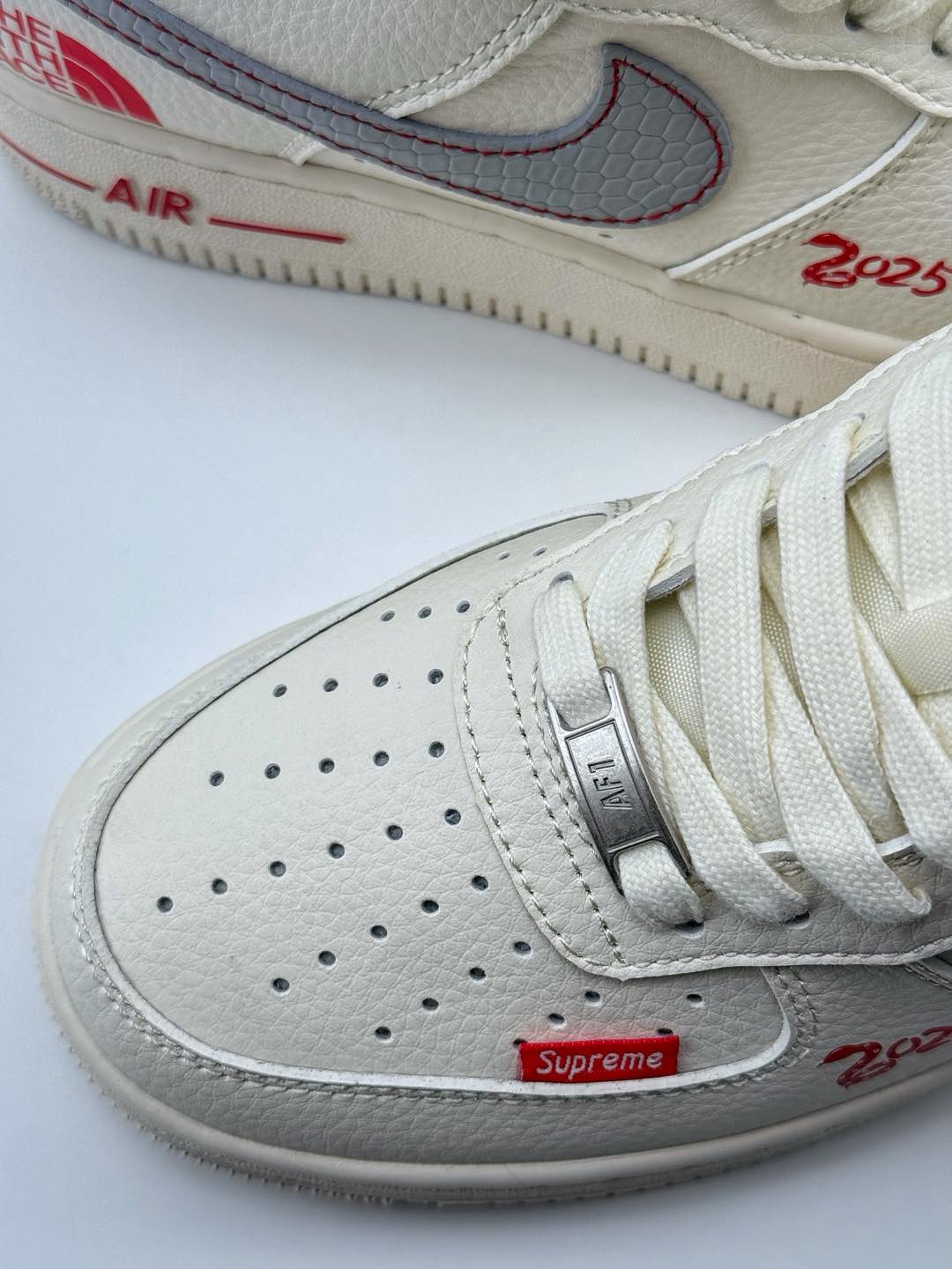Nike Air Force 1 Low 07 x The North Face x Supreme 灰蓝小标  XF8698-042