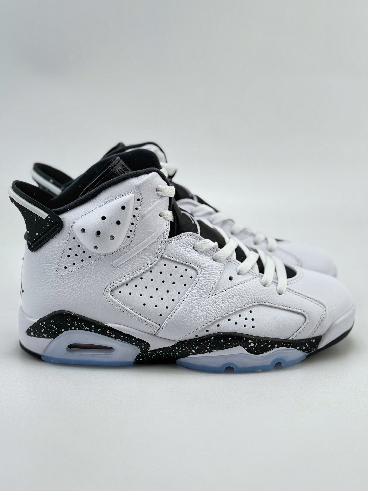 Air Jordan 6 Retro ”Reverse Oreo” 白蓝 2024版 潮流复古篮球鞋 CT8529-112