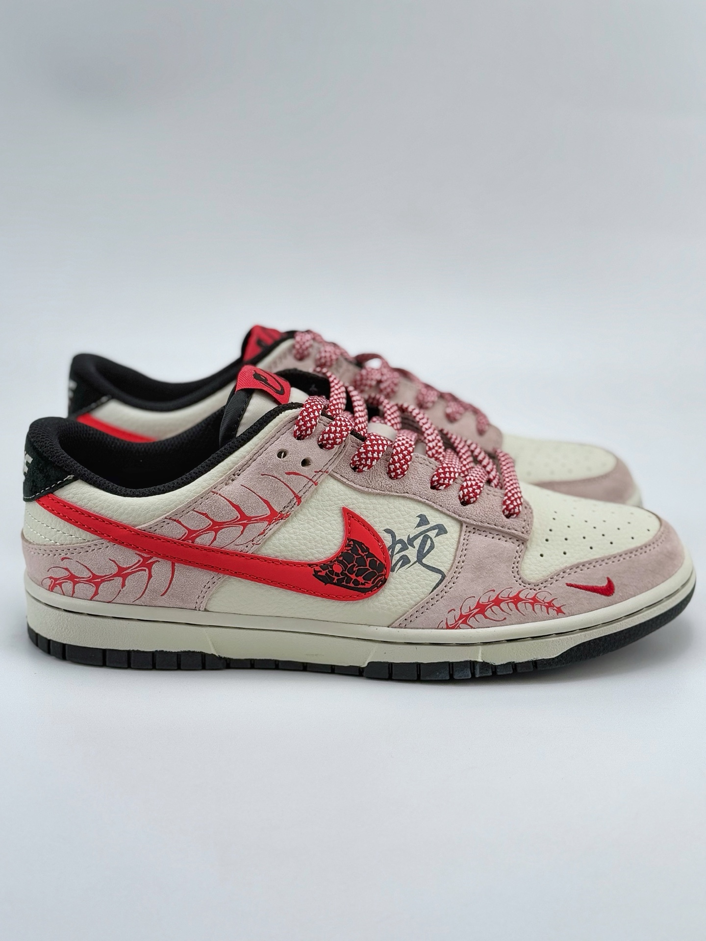 Nike SB Dunk Low 蛇年限定 白红小钩满天星 DJ2024-106