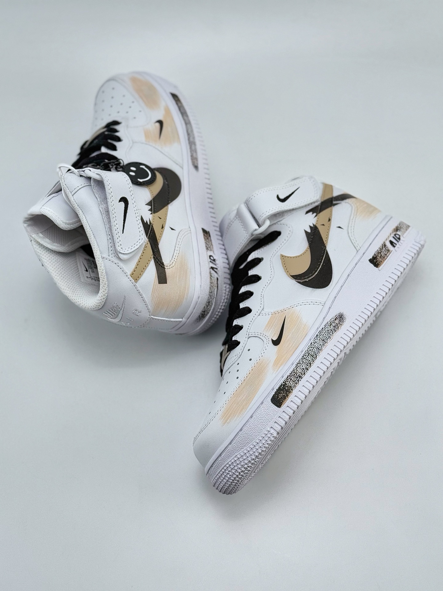 Nike Air Force 1 Mid 07 白棕黑 断裂三钩  ZH0316-058