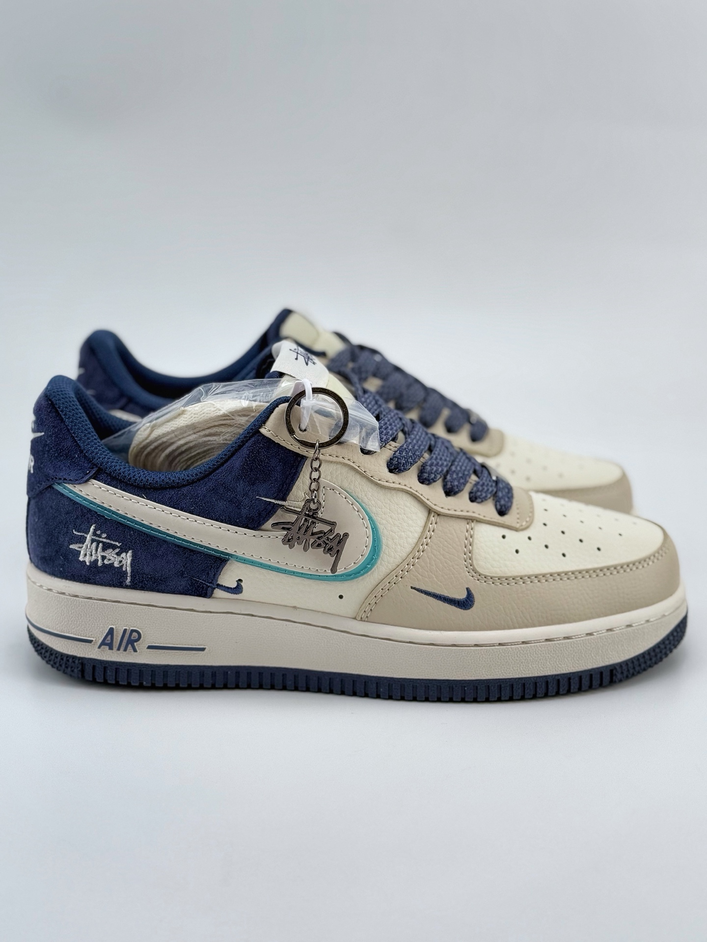 Nike Air Force 1 Low 07 x Stussy 米蓝三小钩满天星  DM6868-055