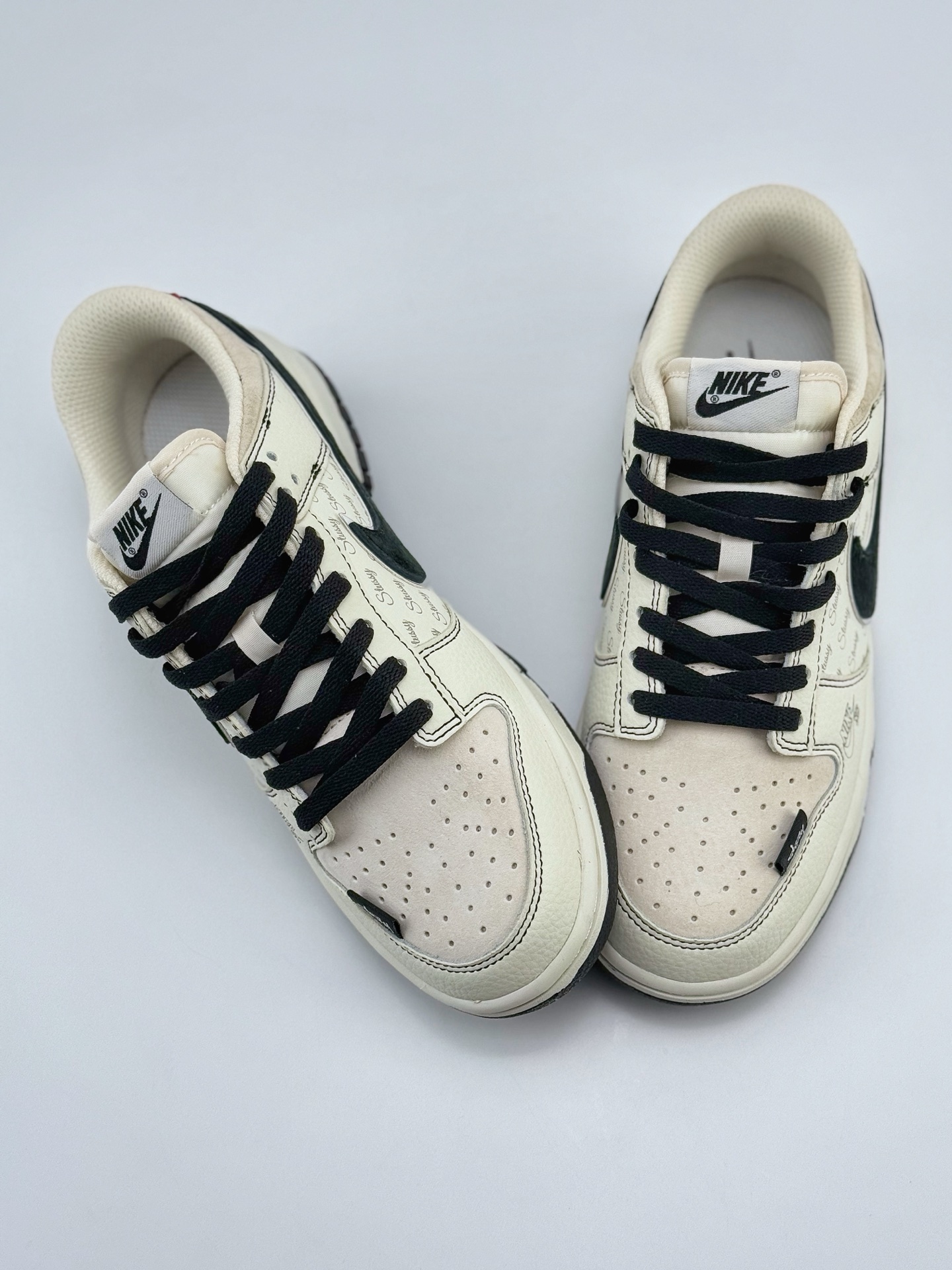 Nike SB Dunk Low x Stussy 白黑红  DJ2024-115