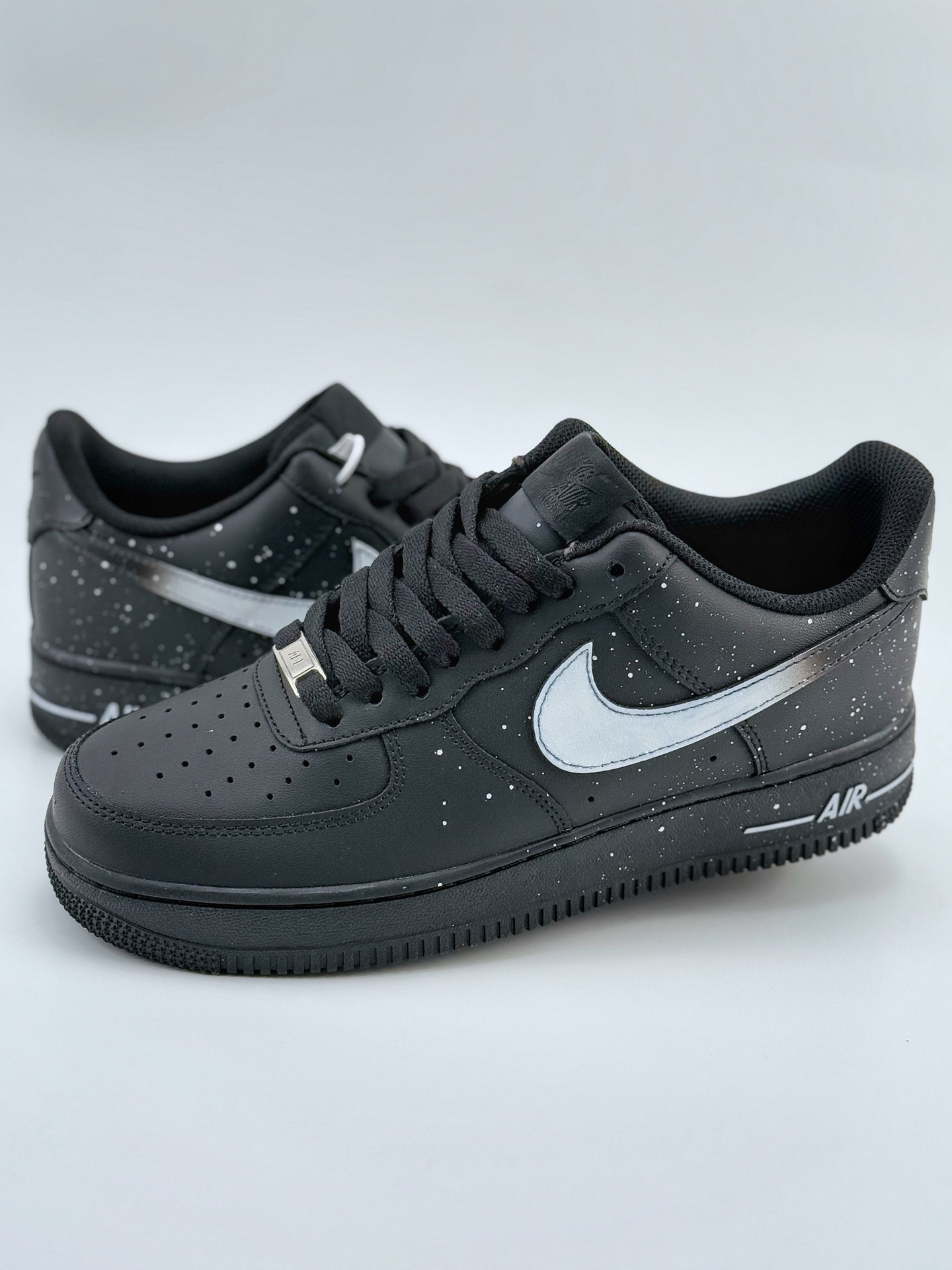 Nike Air Force 1 Low 07 泼墨 黑白  ZH0316-046