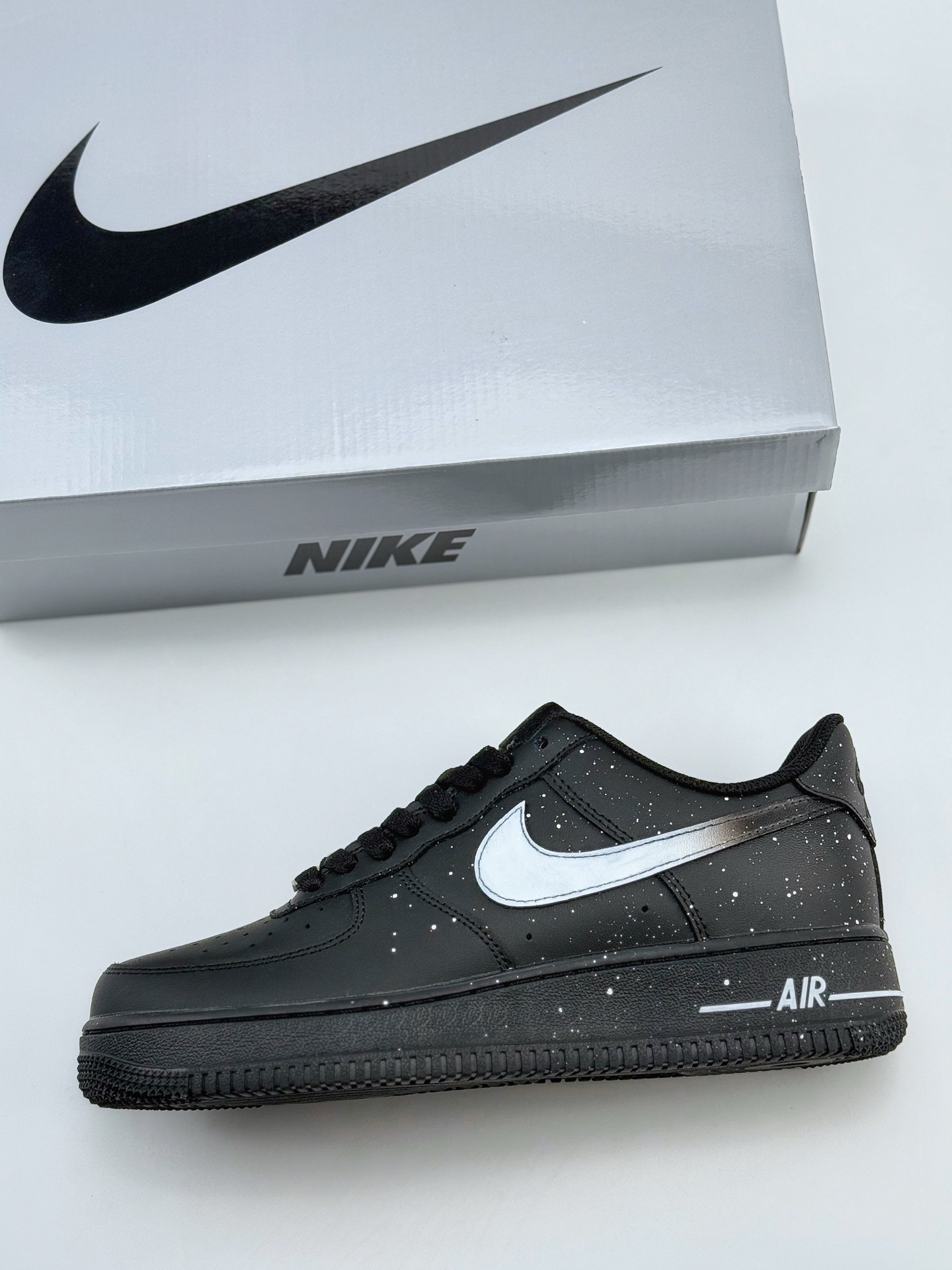 Nike Air Force 1 Low 07 泼墨 黑白  ZH0316-046