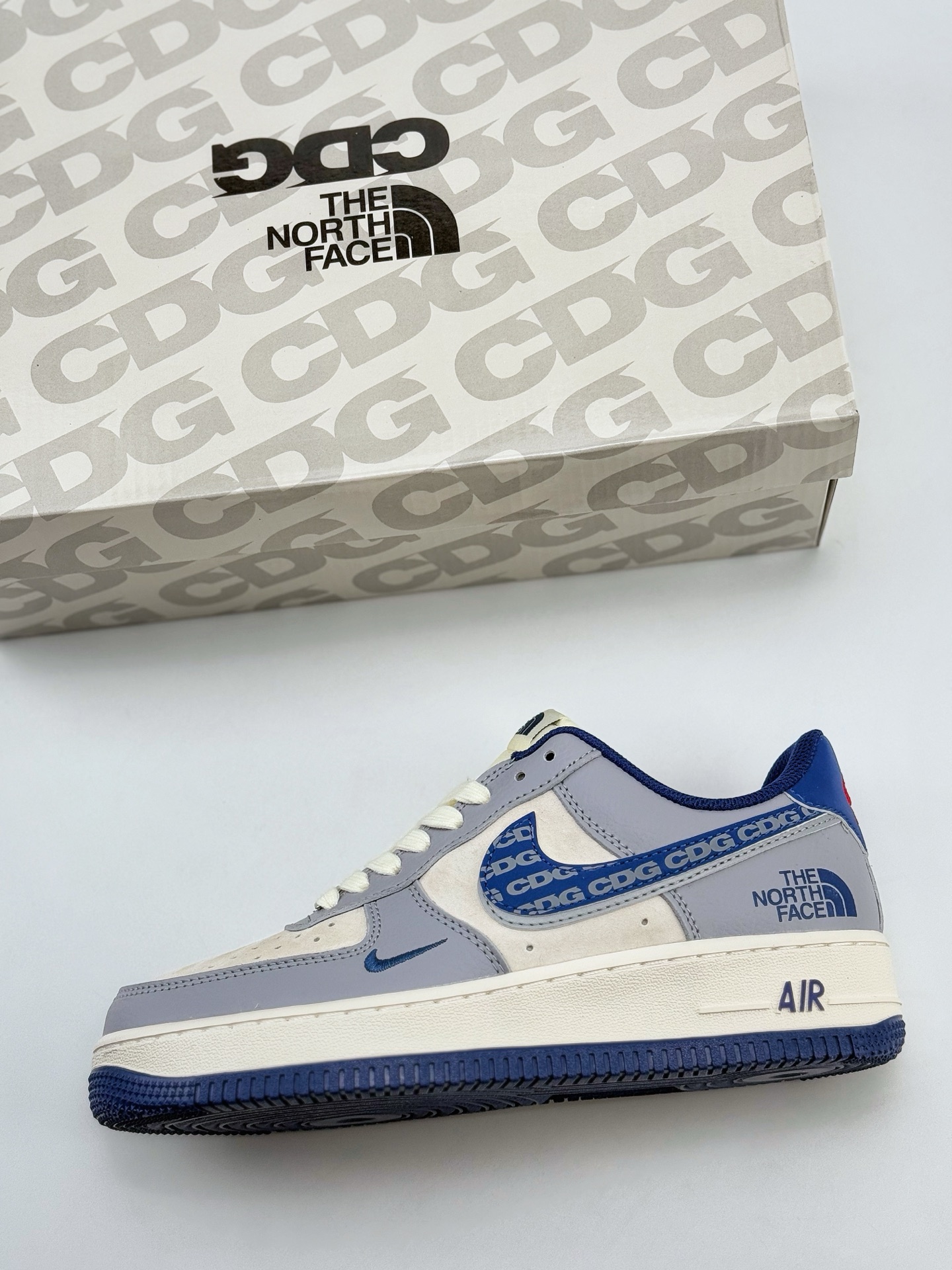 Nike Air Force 1 Low 07 x The North Face x CDG 白灰蓝小钩 DM6688-019