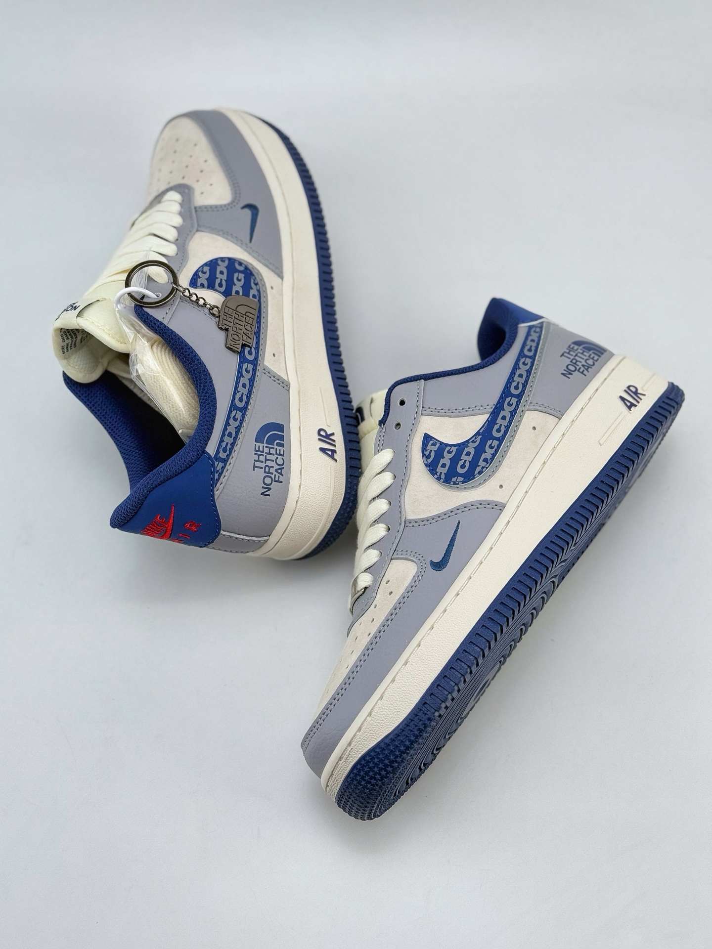 Nike Air Force 1 Low 07 x The North Face x CDG 白灰蓝小钩 DM6688-019
