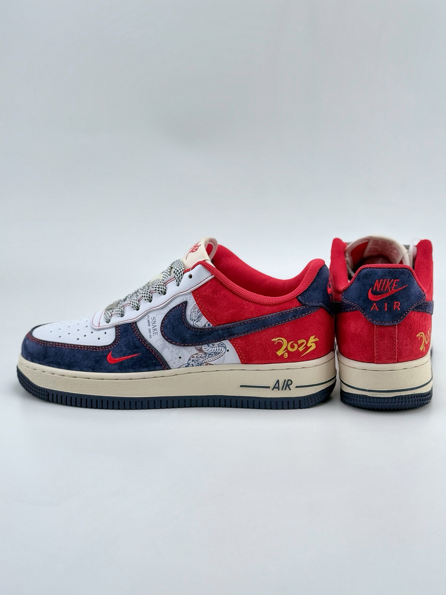 Nike Air Force 1 Low 07 蛇年限定 白蓝红小钩满天星 HD2258-012