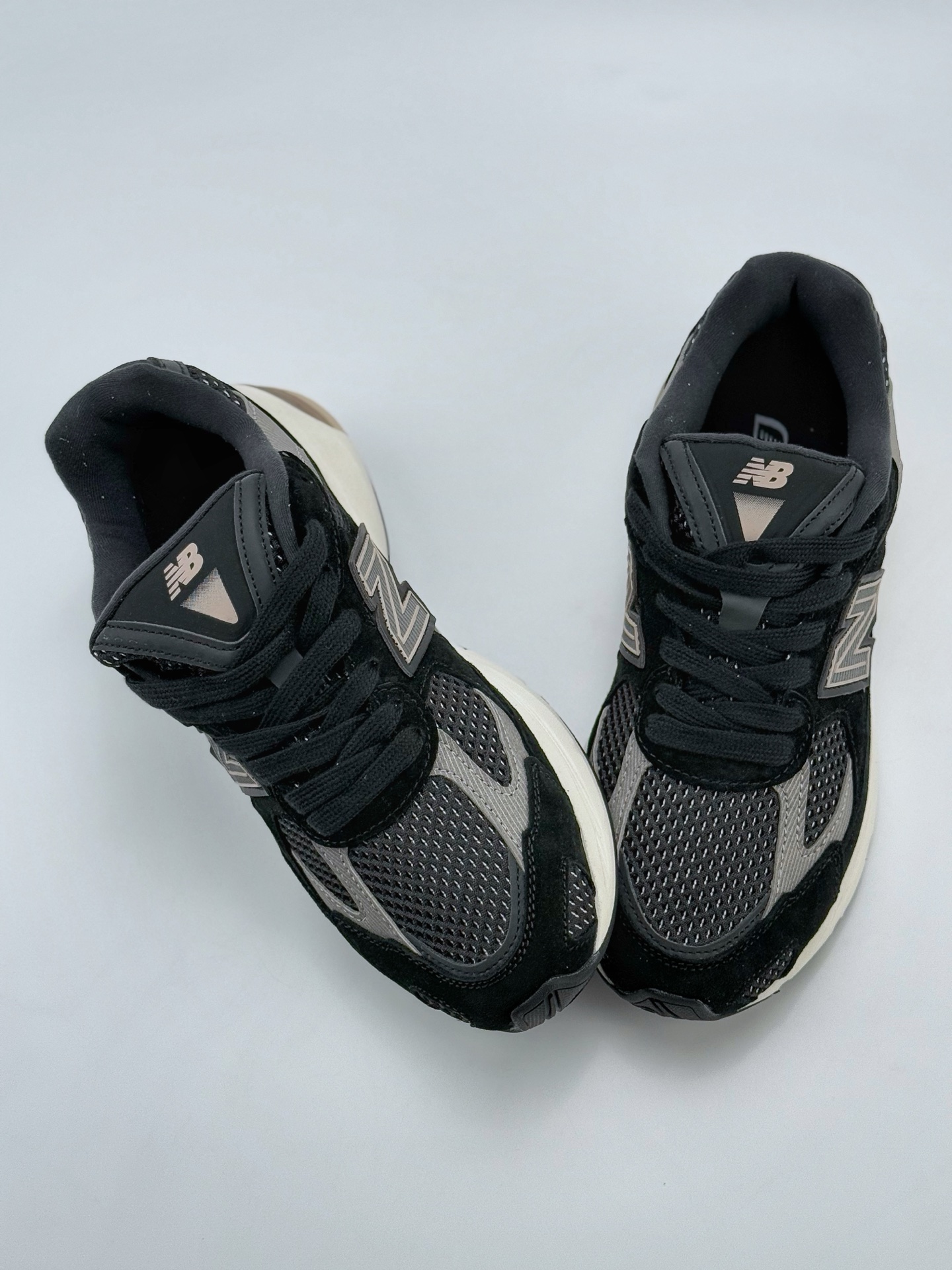 New Balance NB2010系列 新百伦经典复古休闲运动板鞋 U2010NB4