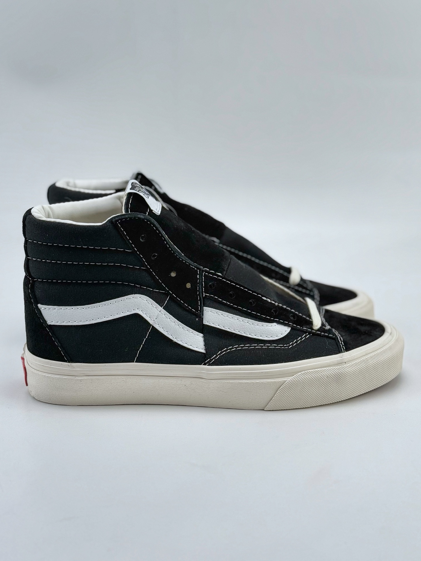 2025VANS SK8 Hi解构高帮 Vans经典SK8-Hi高帮帆布鞋男女滑板鞋 VN000CNKBA2