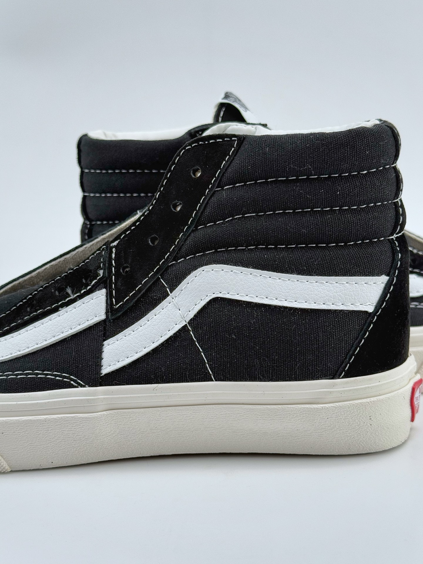 2025VANS SK8 Hi解构高帮 Vans经典SK8-Hi高帮帆布鞋男女滑板鞋 VN000CNKBA2