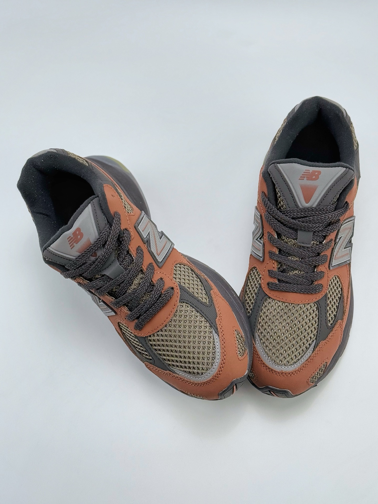 New Balance NB2010系列 新百伦经典复古休闲运动板鞋  U2010NB2