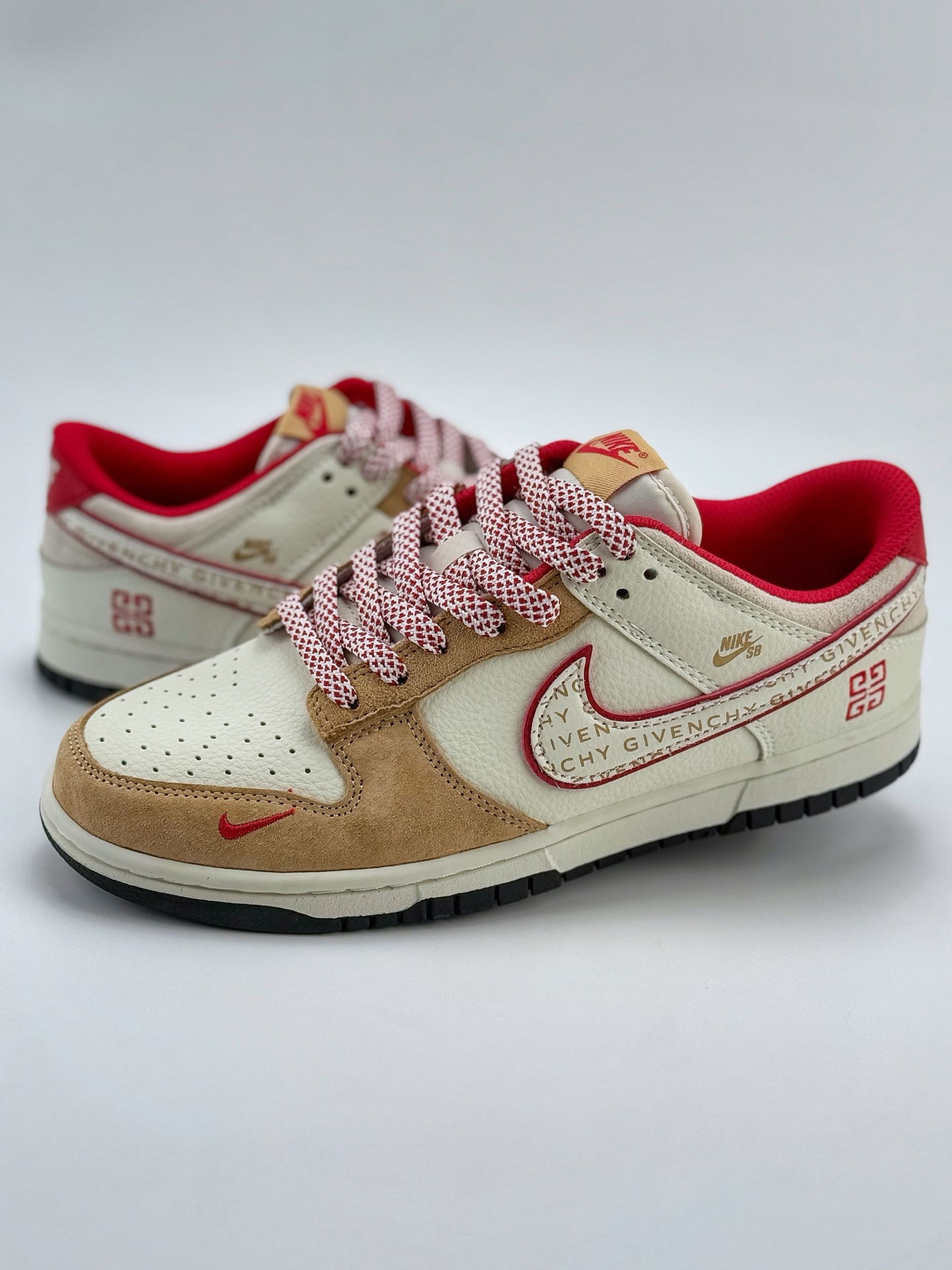 Nike SB Dunk Low x GIVENCHY 白棕红小钩满天星  DJ2024-119