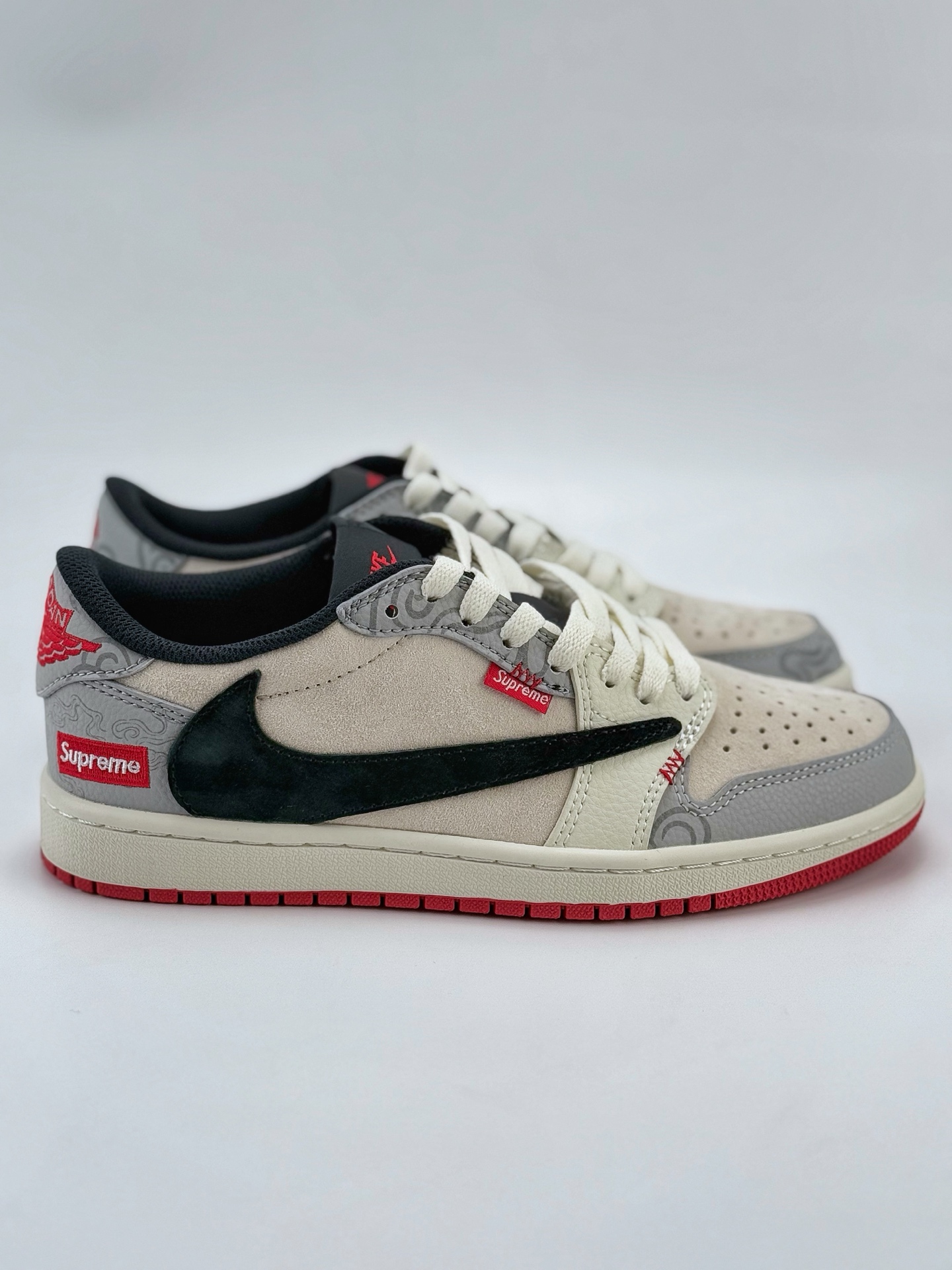 Travis Scott x Nike Air Jordan 1 Low x Supreme Air Jordan 1 Low 反转米灰黑翻毛倒钩  DM7866-078