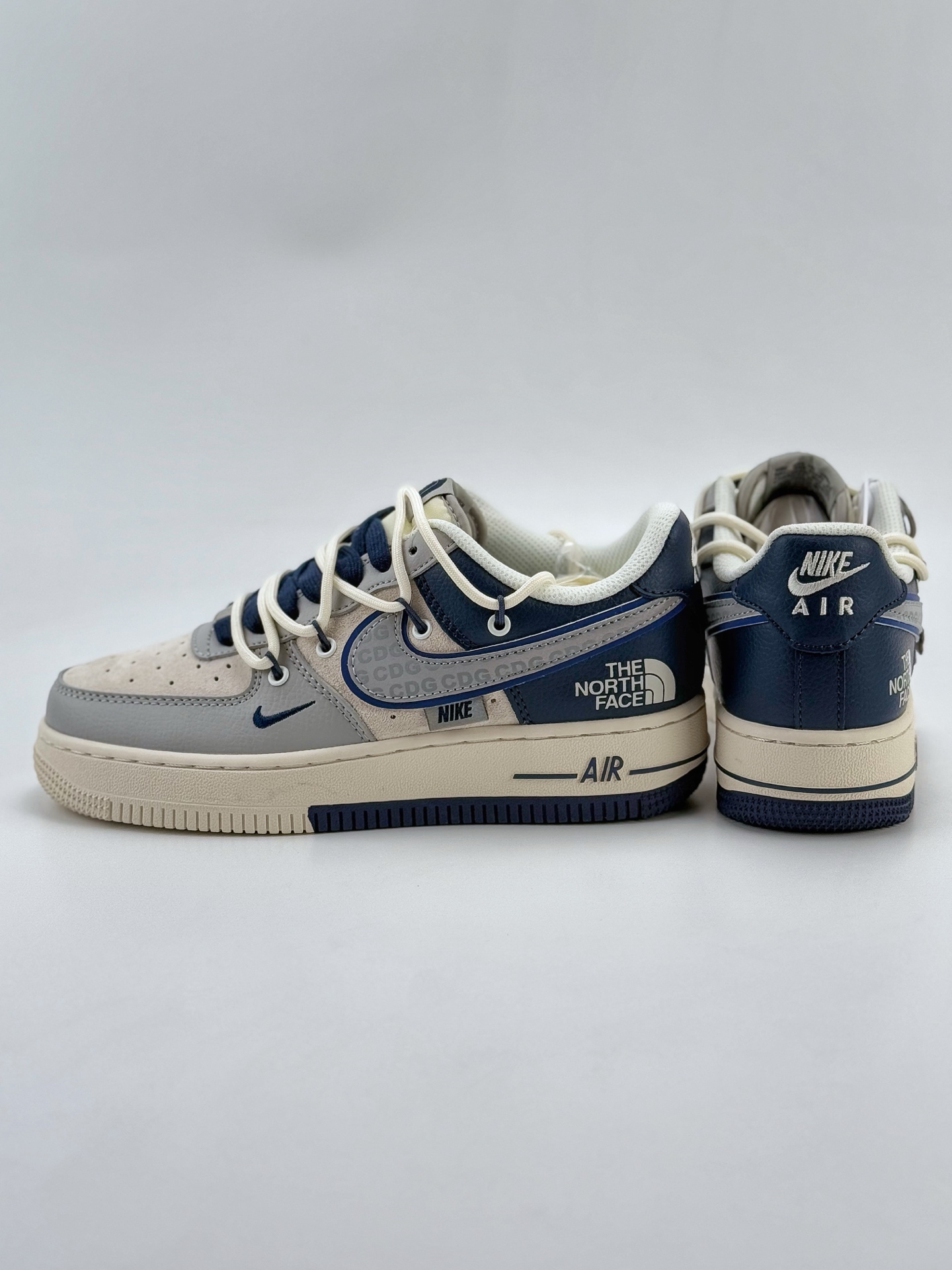 Nike Air Force 1 Low 07 x The North Face x CDG 白灰蓝小钩绑带  DM6688-024