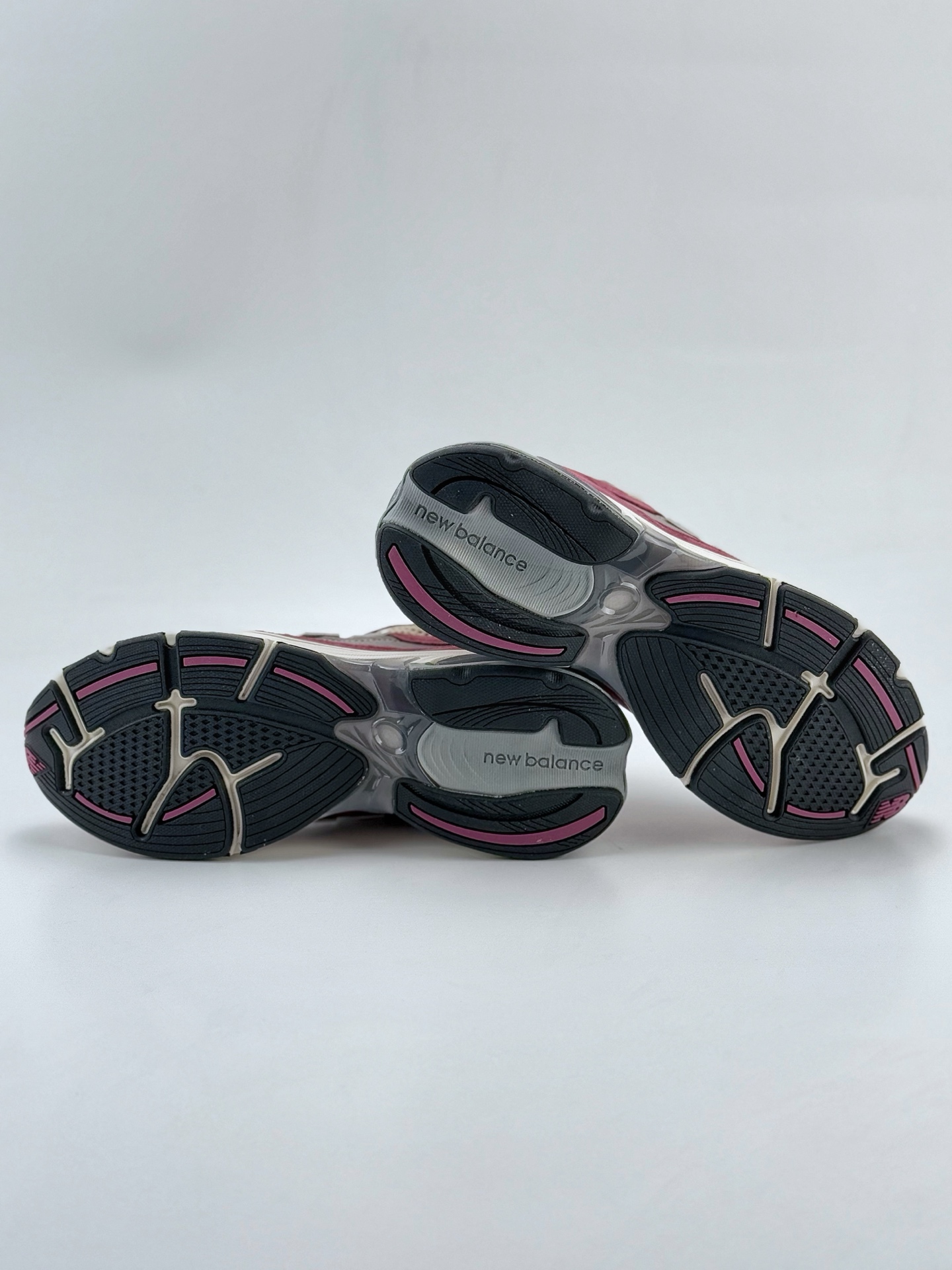 New Balance NB2010系列 新百伦经典复古休闲运动板鞋  U2010NB5