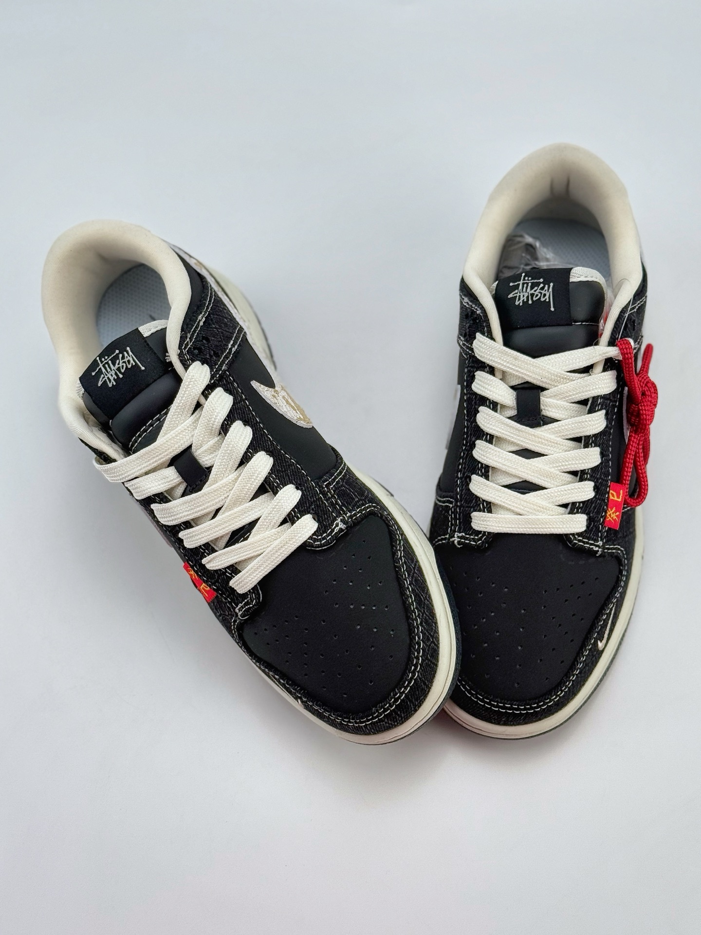 Nike SB Dunk Low x Stussy 蛇年限定 黑白小钩  CH8311-282