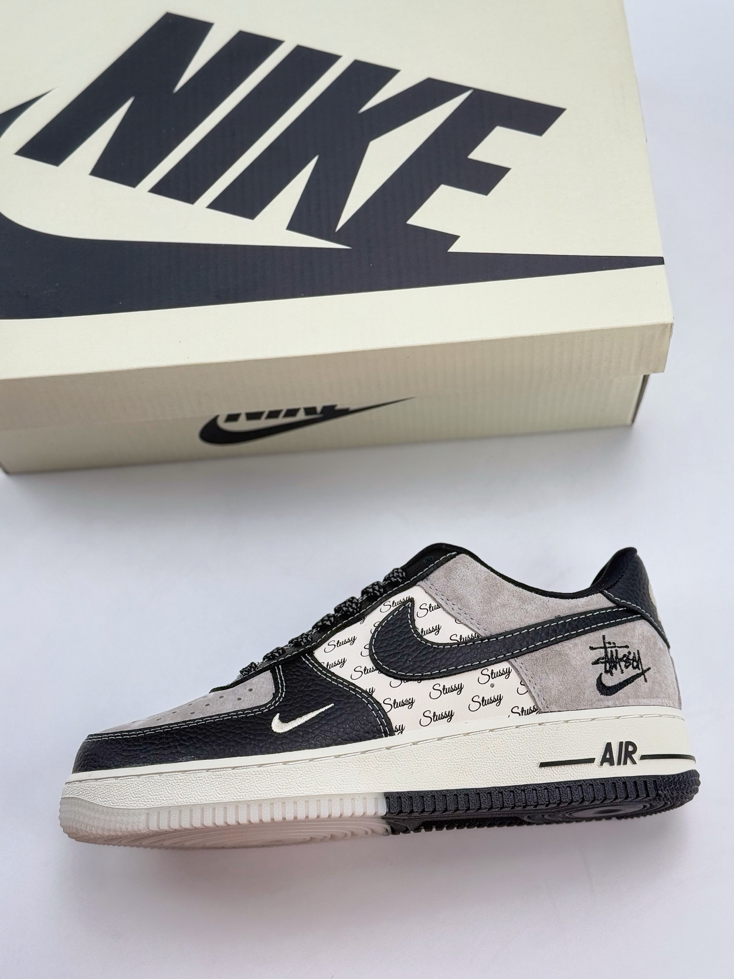 Nike Air Force 1 Low 07 x Stussy 黑灰小钩满天星  CH6336-518