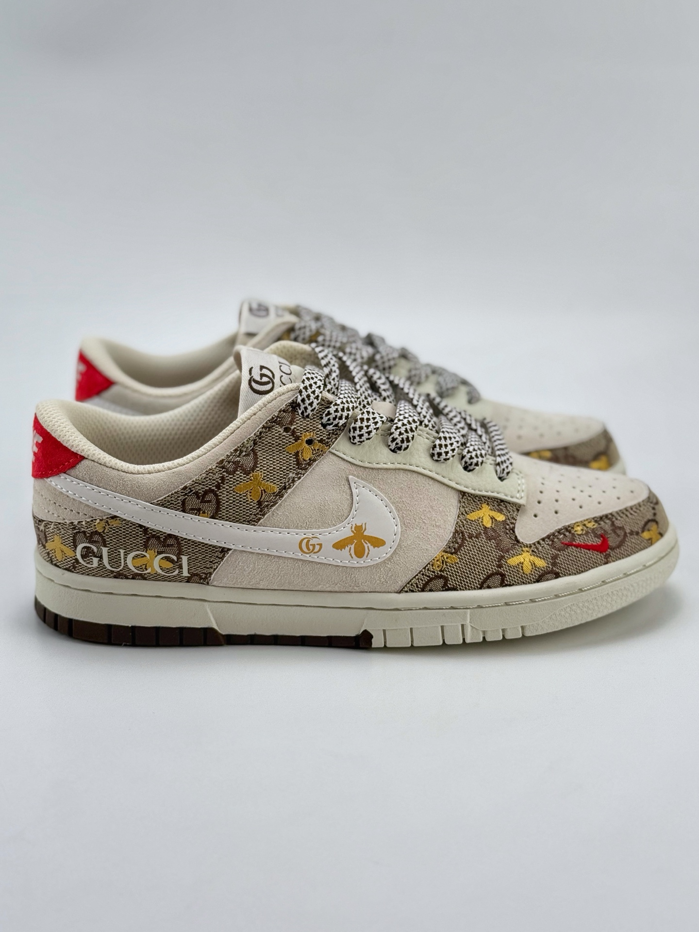 Nike SB Dunk Low x GUCCI 灰黄老花小钩满天星  DJ2024-130