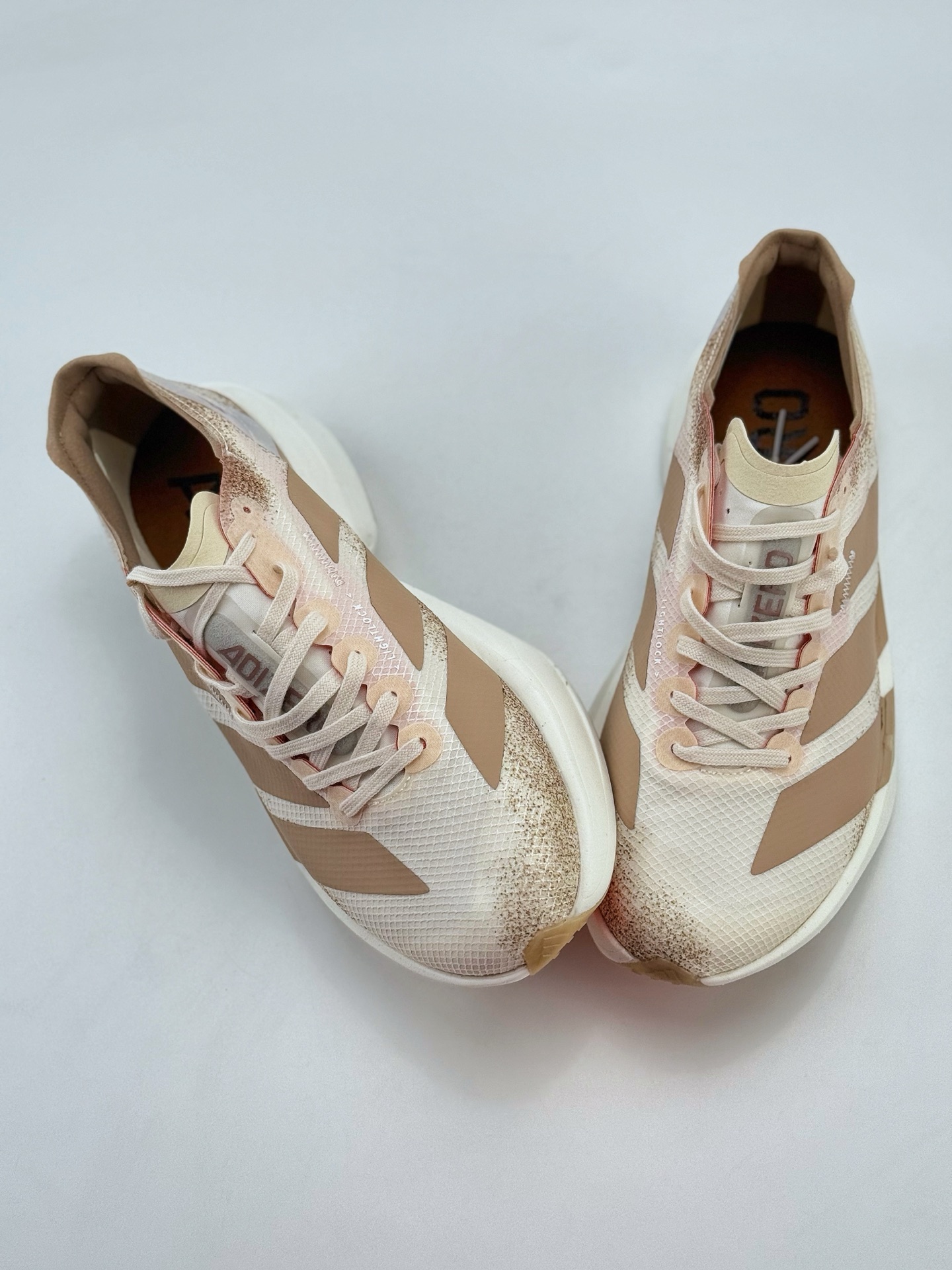 Ad Adizero Adios 4 M轻盈跑鞋 耐磨减震专业跑步鞋  JR6359