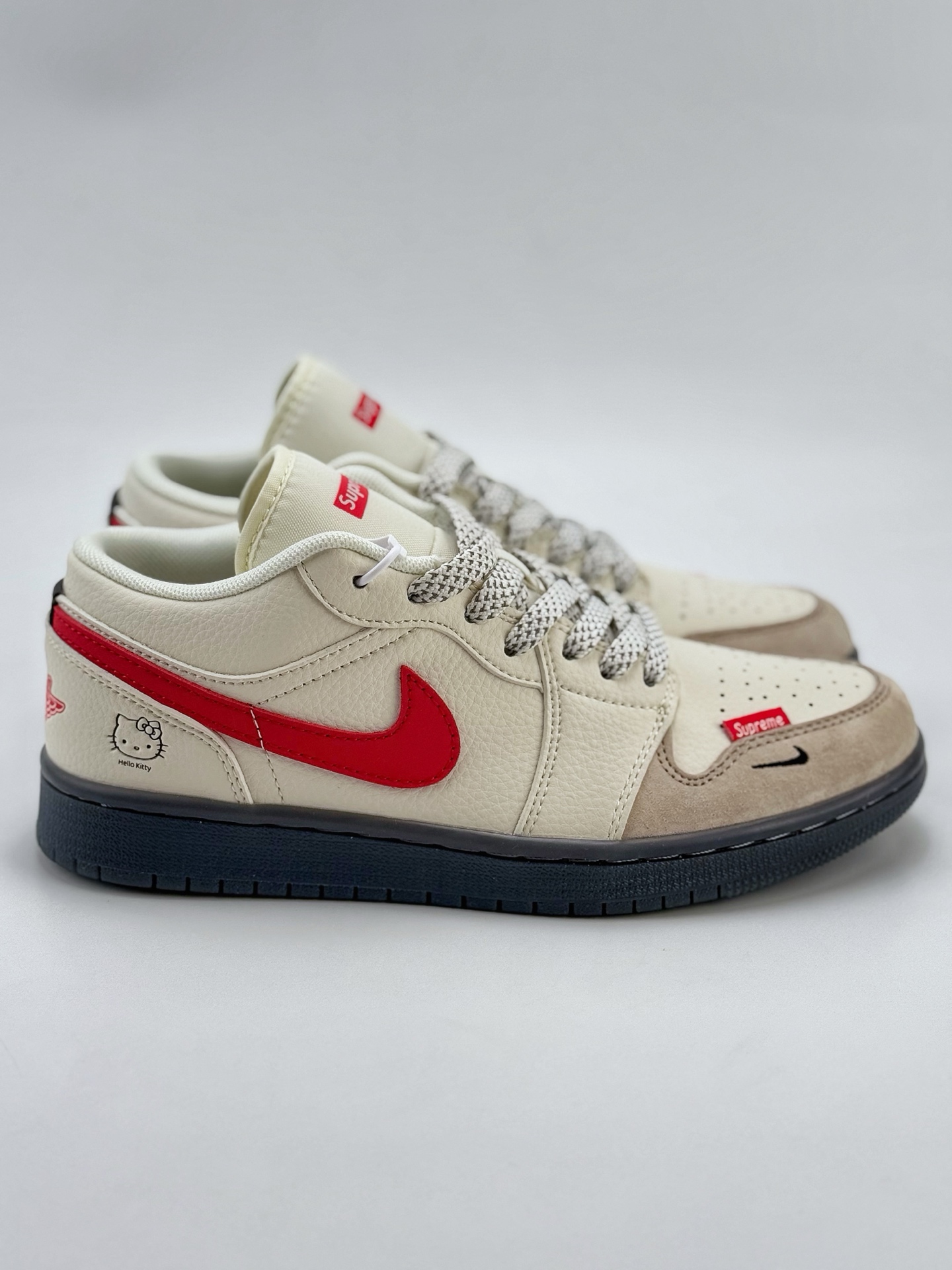 Nike SB Dunk Low x Hello Kitty/凯蒂猫 米黄小钩满天星  XF8698-037