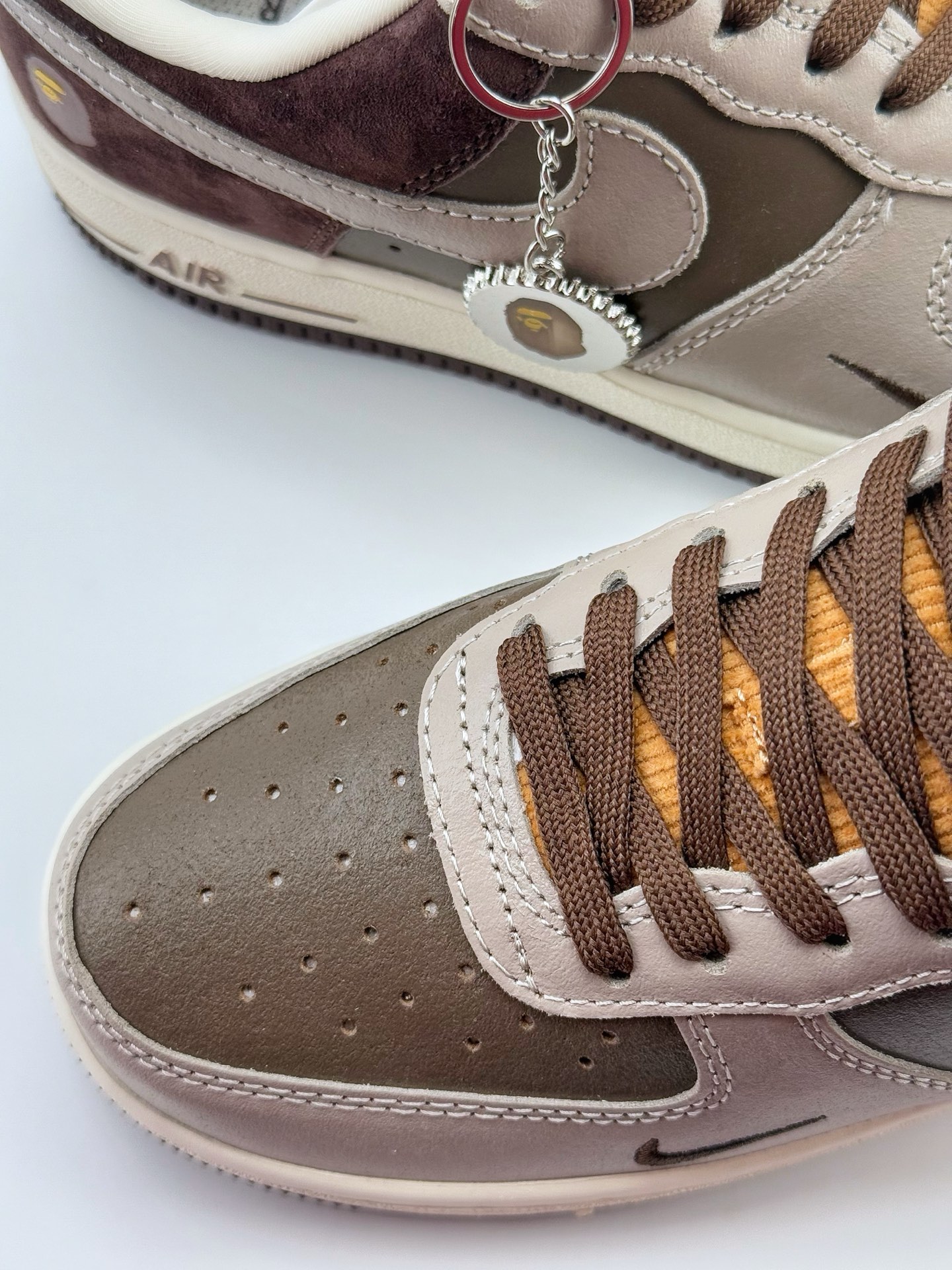 Nike Air Force 1 Low 07 x BAPE 棕红小钩  KK1988-039