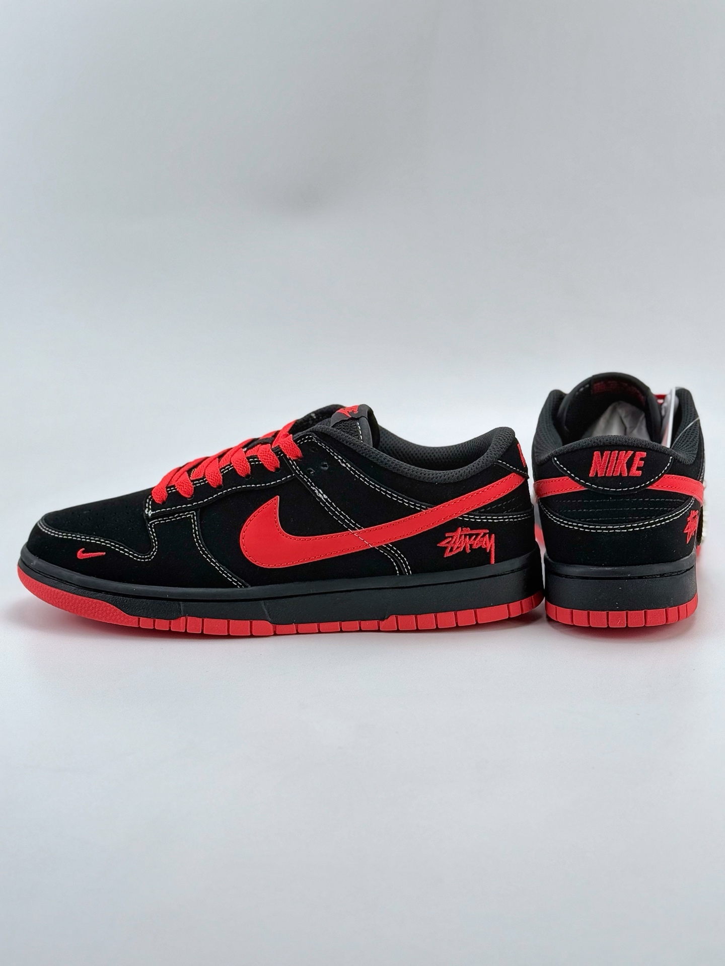 Nike SB Dunk Low x Stussy 黑红小钩 KK1333-028