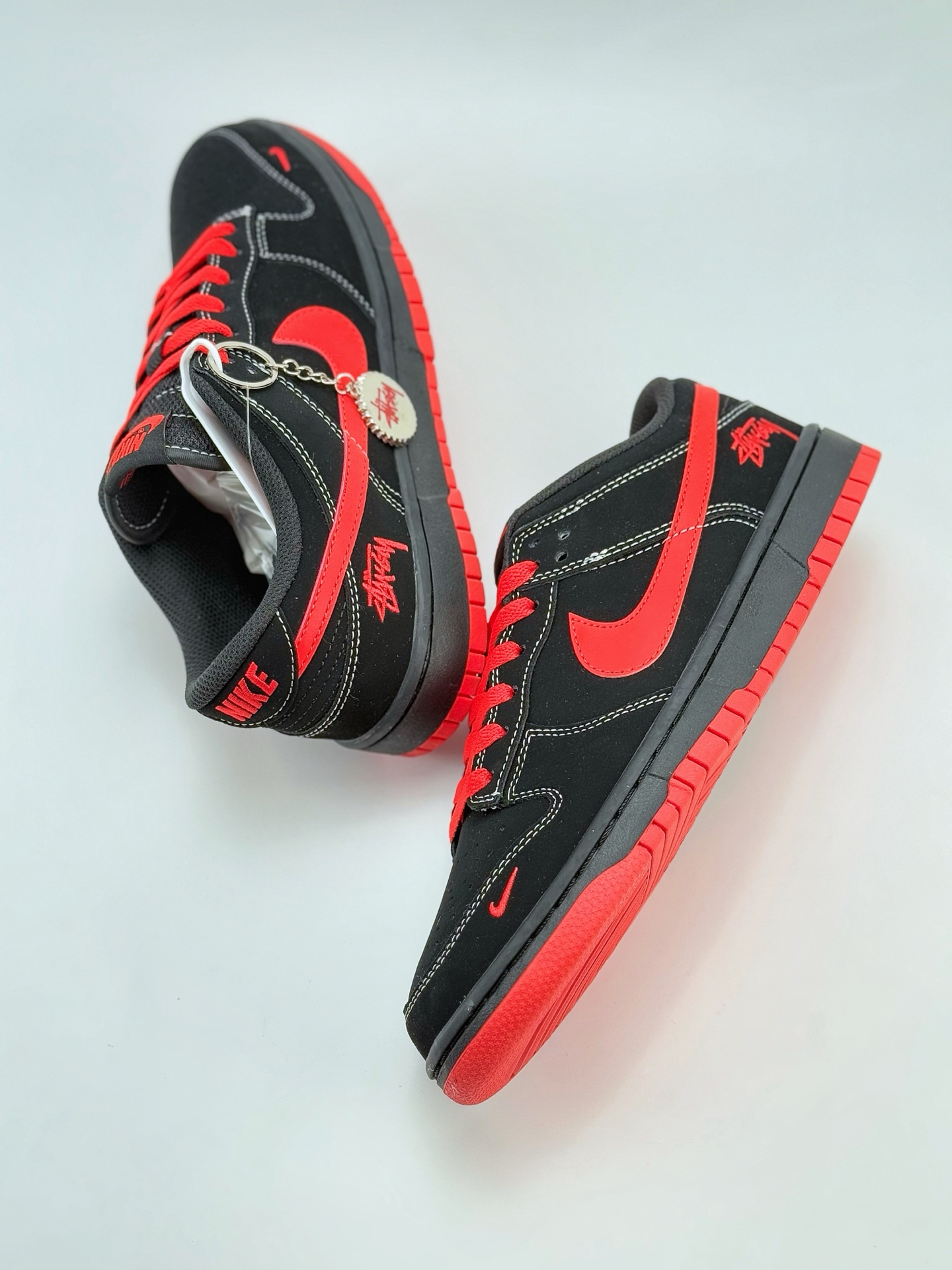 Nike SB Dunk Low x Stussy 黑红小钩 KK1333-028