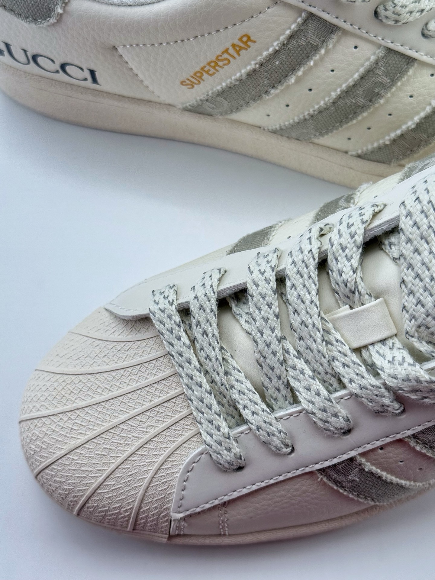AD Originals Superstar x GUCCI 白灰满天星  BZ2511