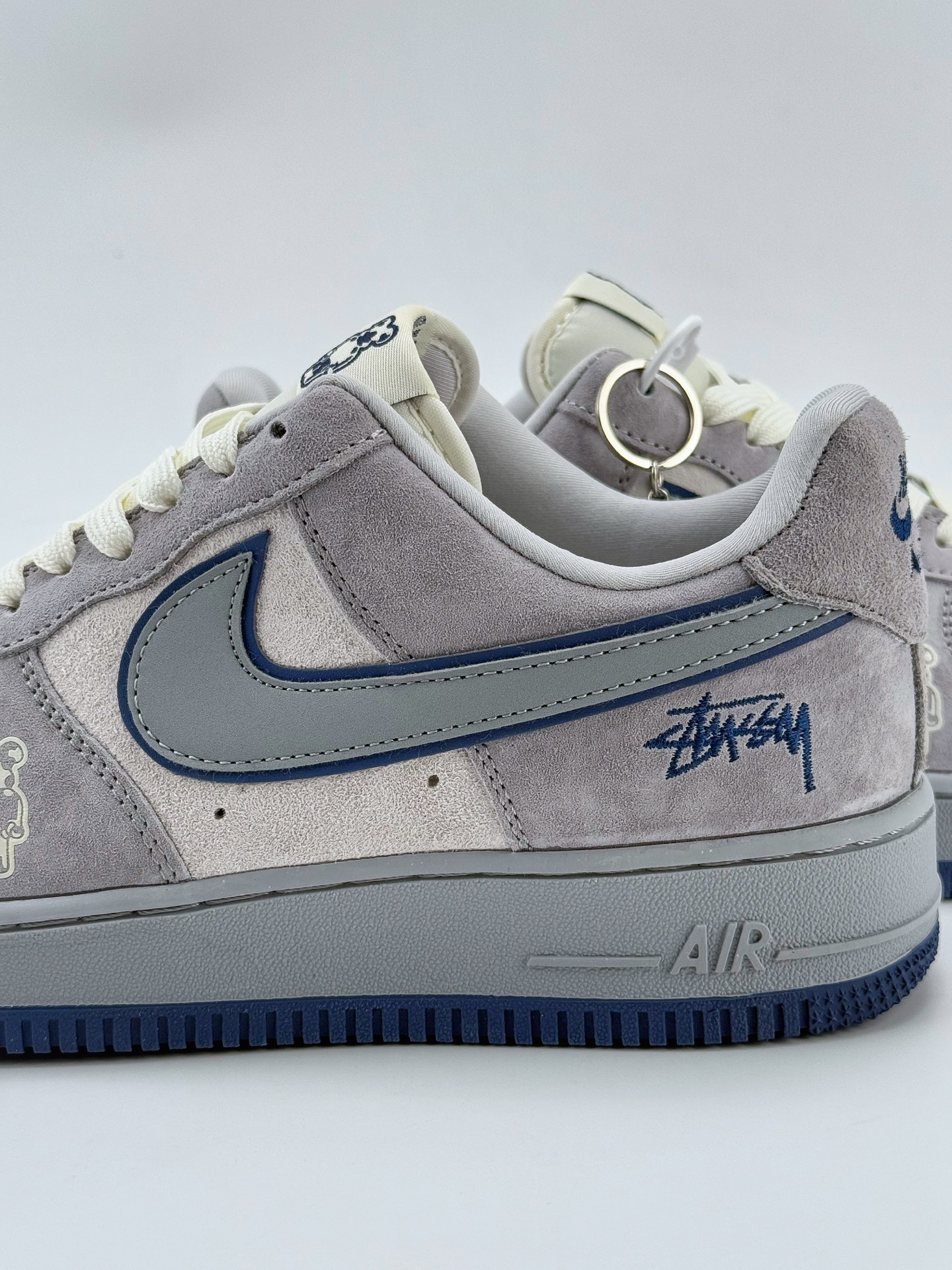 Nike Air Force 1 Low 07 x Stussy 灰蓝小钩  DF0188-017