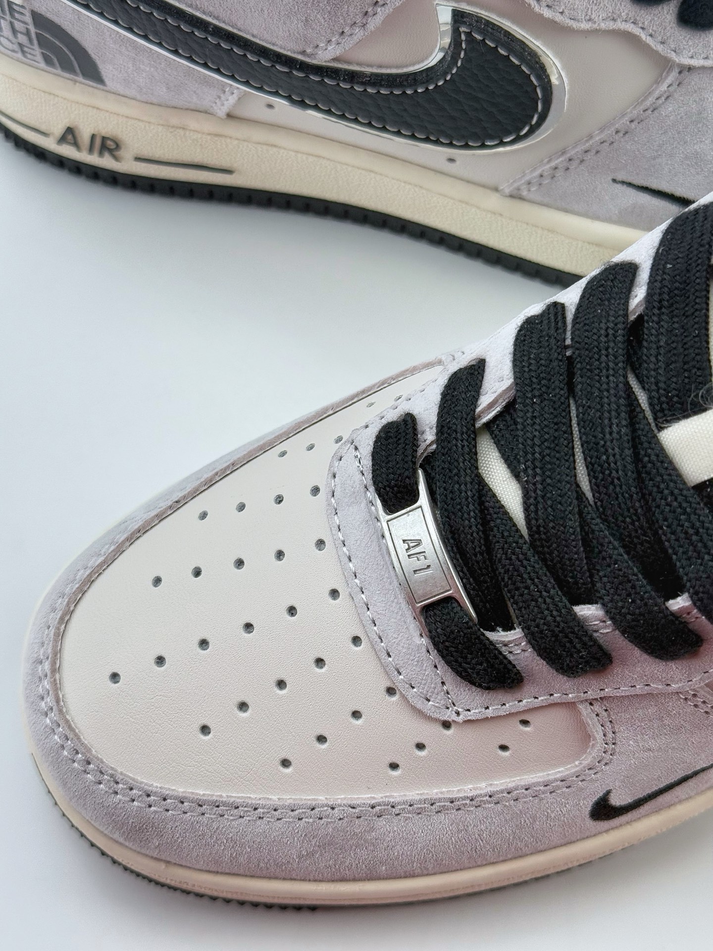 Nike Air Force 1 Low 07 x The North Face 白黑小钩  XZ6188-916