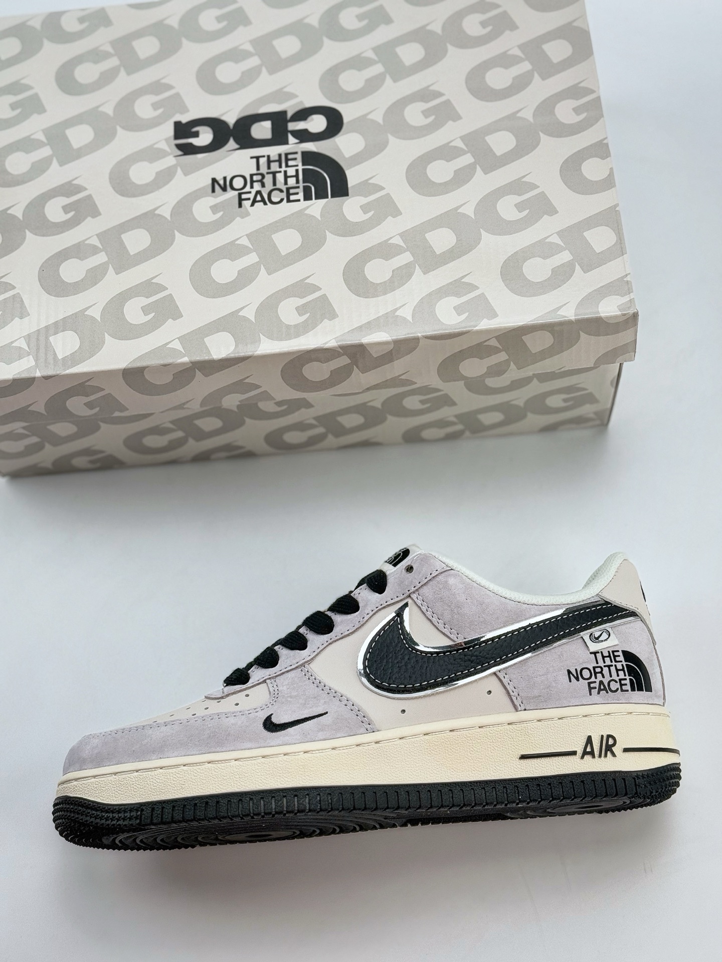 Nike Air Force 1 Low 07 x The North Face 白黑小钩  XZ6188-916