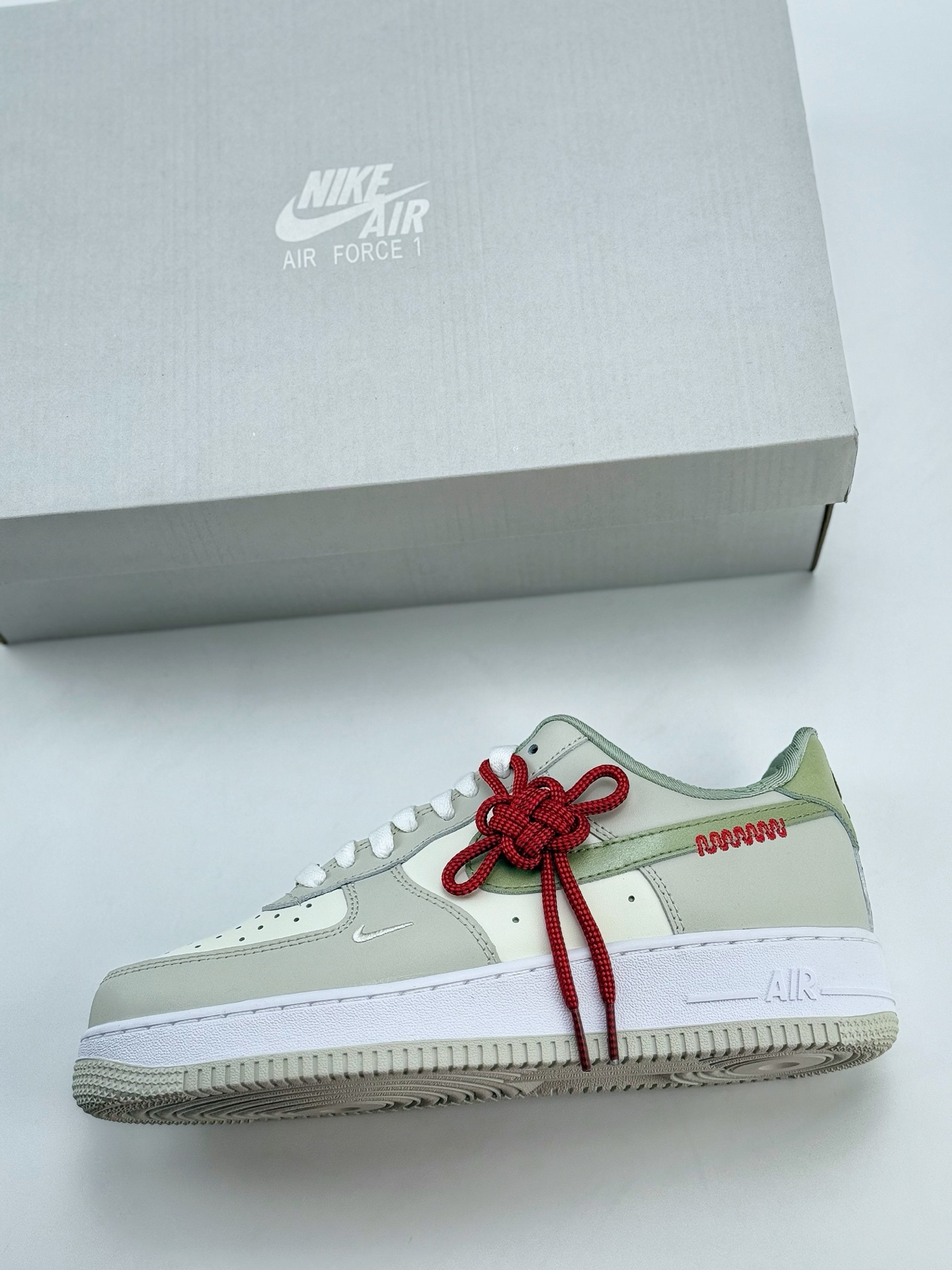 Nike Air Force 1 Low 07 Year of the Snake 蛇年白浅绿 HV6000-131