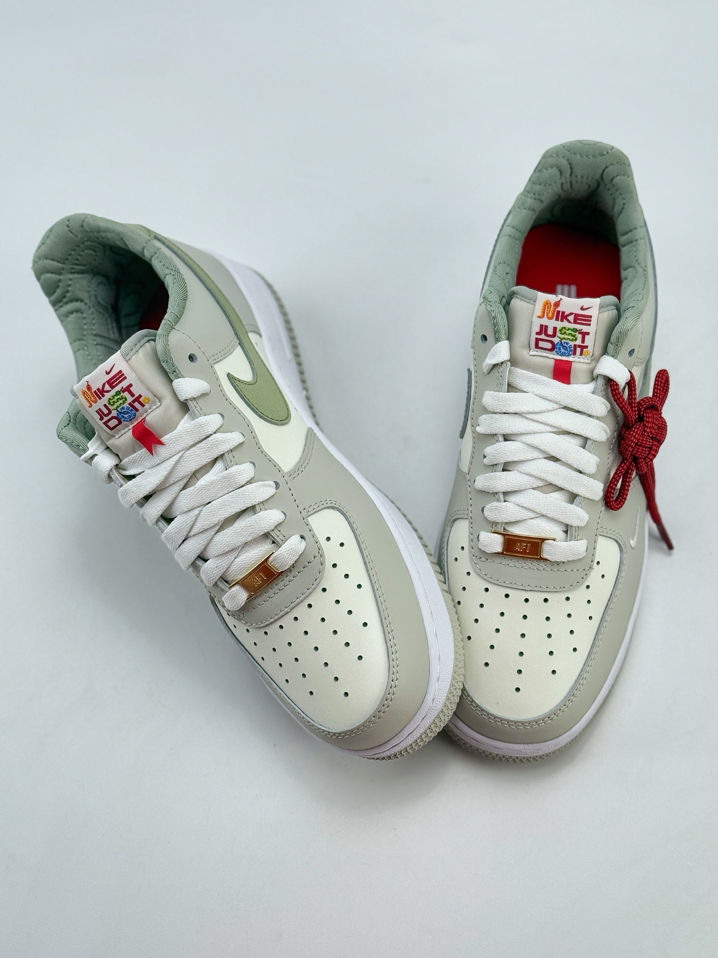 Nike Air Force 1 Low 07 Year of the Snake 蛇年白浅绿 HV6000-131