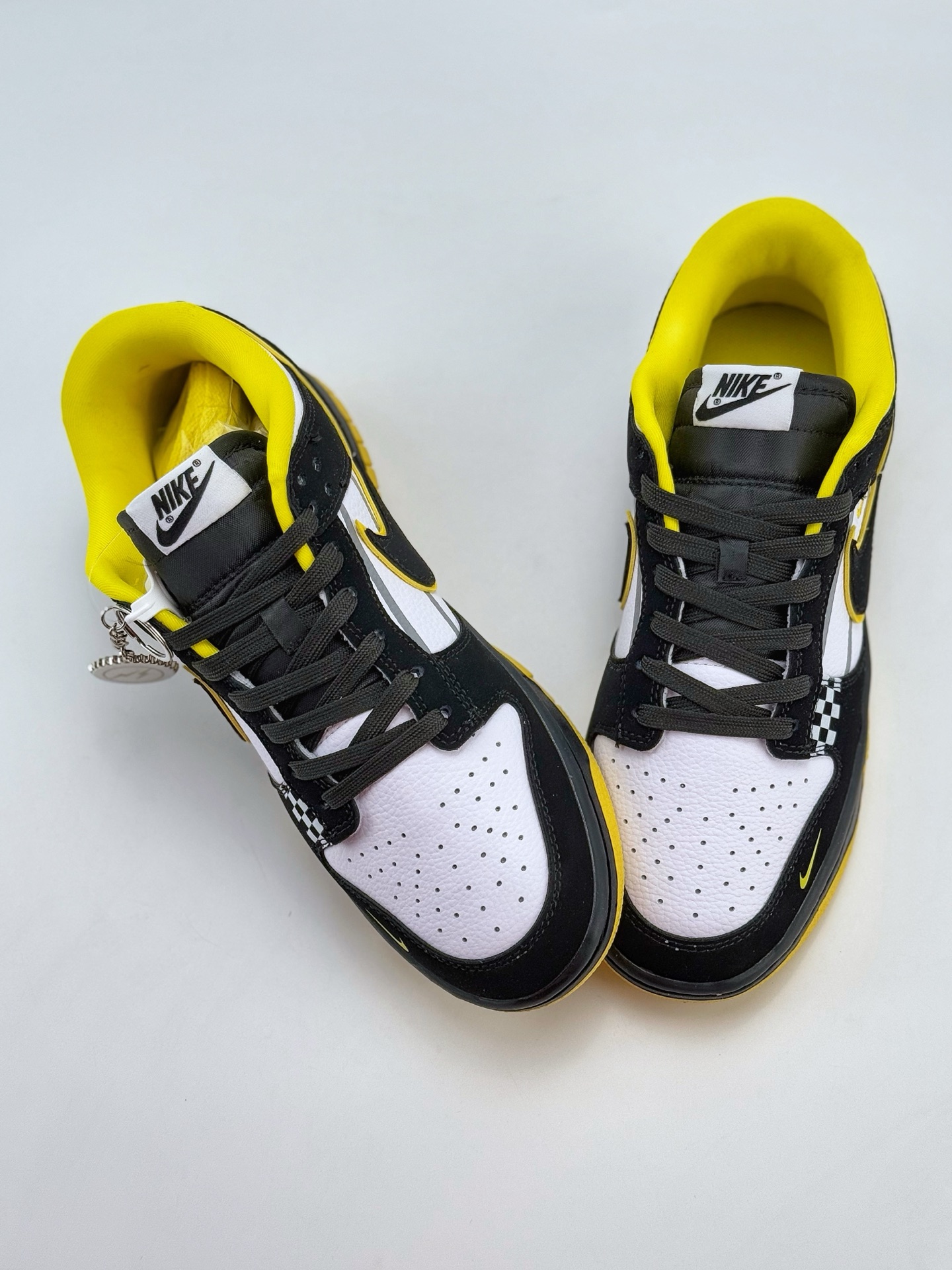 Nike Air Force 1 Low 07 x Fragment Design 白黑黄小钩  KK1333-026