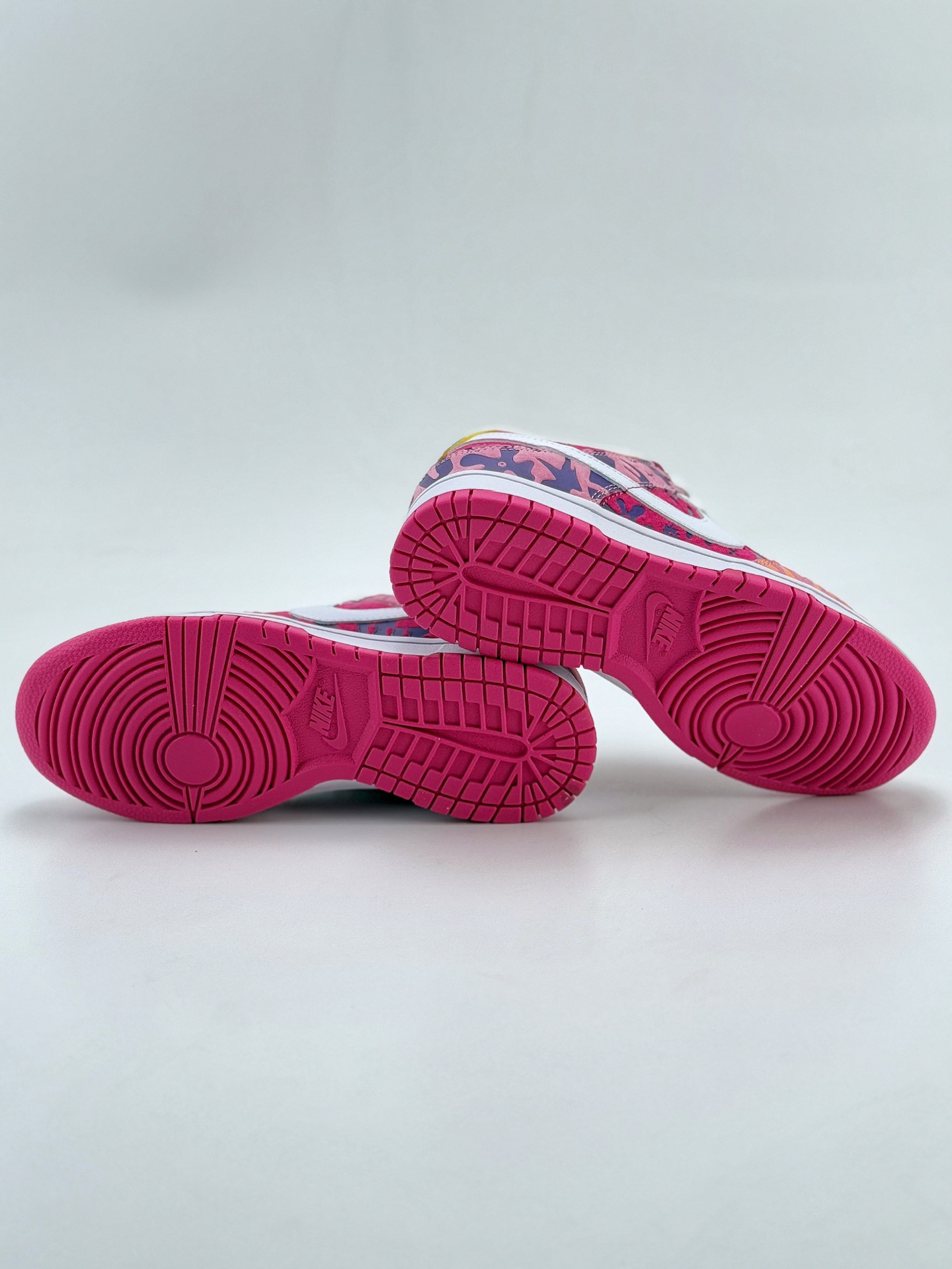 Nike SB Dunk Low 彩色涂鸦 紫红白  XD6188-047