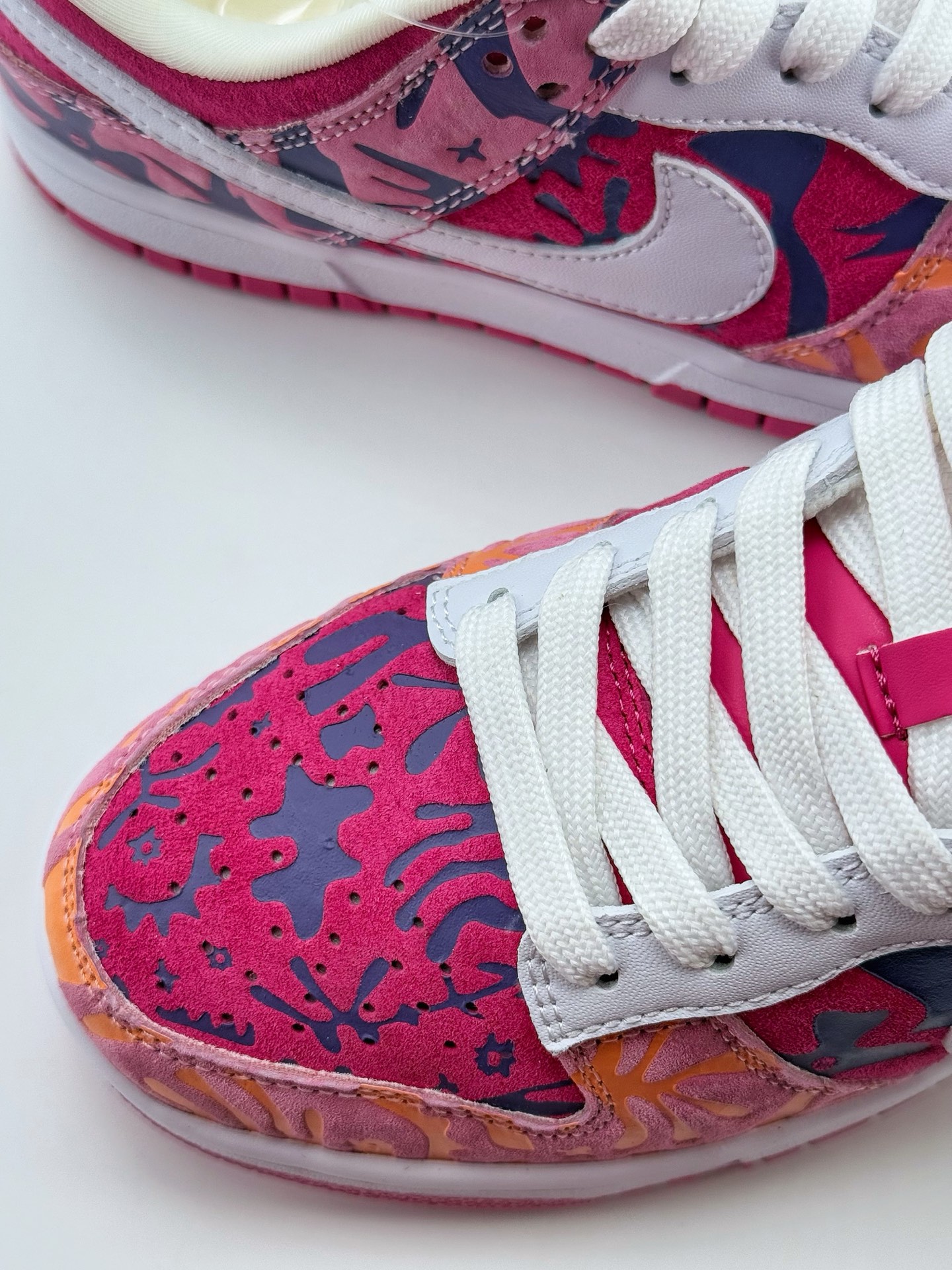 Nike SB Dunk Low 彩色涂鸦 紫红白  XD6188-047
