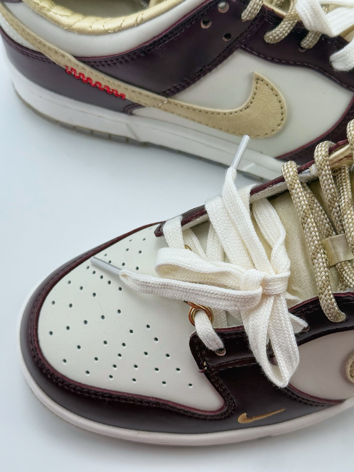Nike SB Dunk Low CNY ”Year Of The Snake” LX CN 中国年 蛇年 白金红  HV5991-171