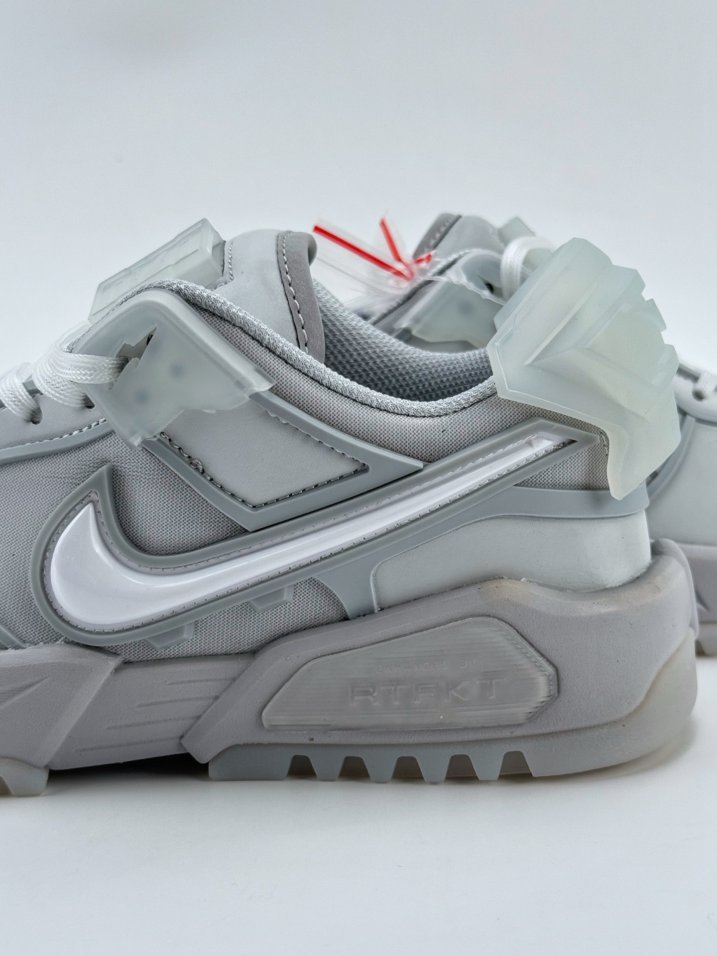 Nike Dunk x RTFKT Genesis ”Ghost” 灰色  HQ3034-001